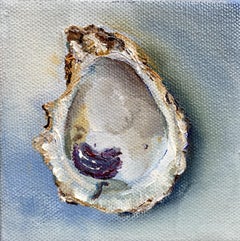 Austernschale mit ausgehöhlter Oberfläche
