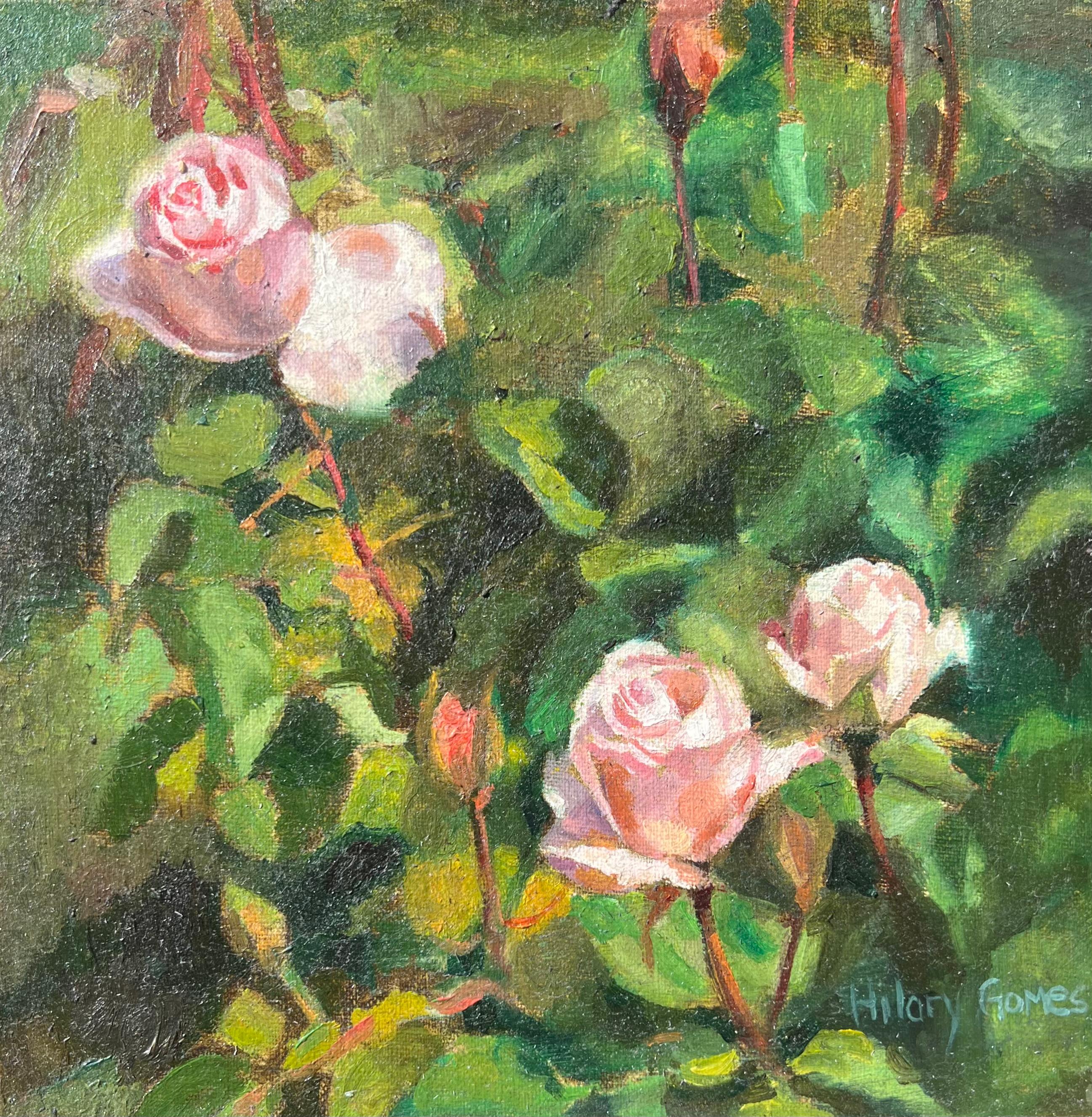 Still-Life Painting Hilary Gomes - Trois bourgeons de roses rose clair, peinture à l'huile