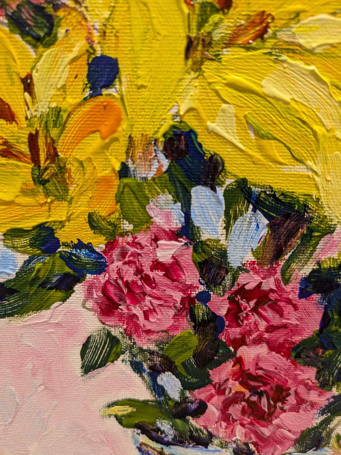 Nature morte florale lumineuse, peinture originale - Beige Still-Life Painting par Samuel Pretorius