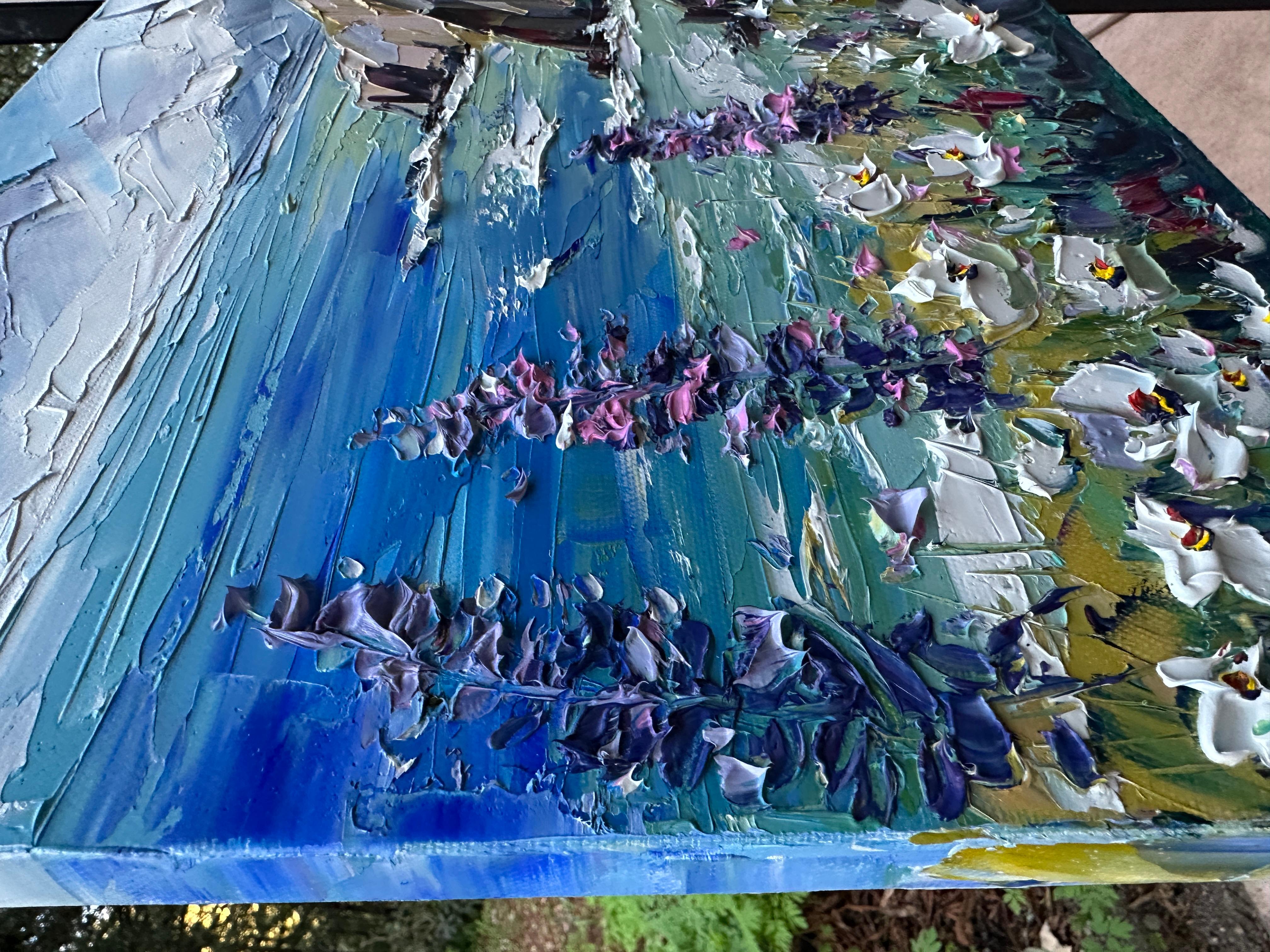 Azure and Blooms, peinture à l'huile - Impressionnisme Art par Lisa Elley