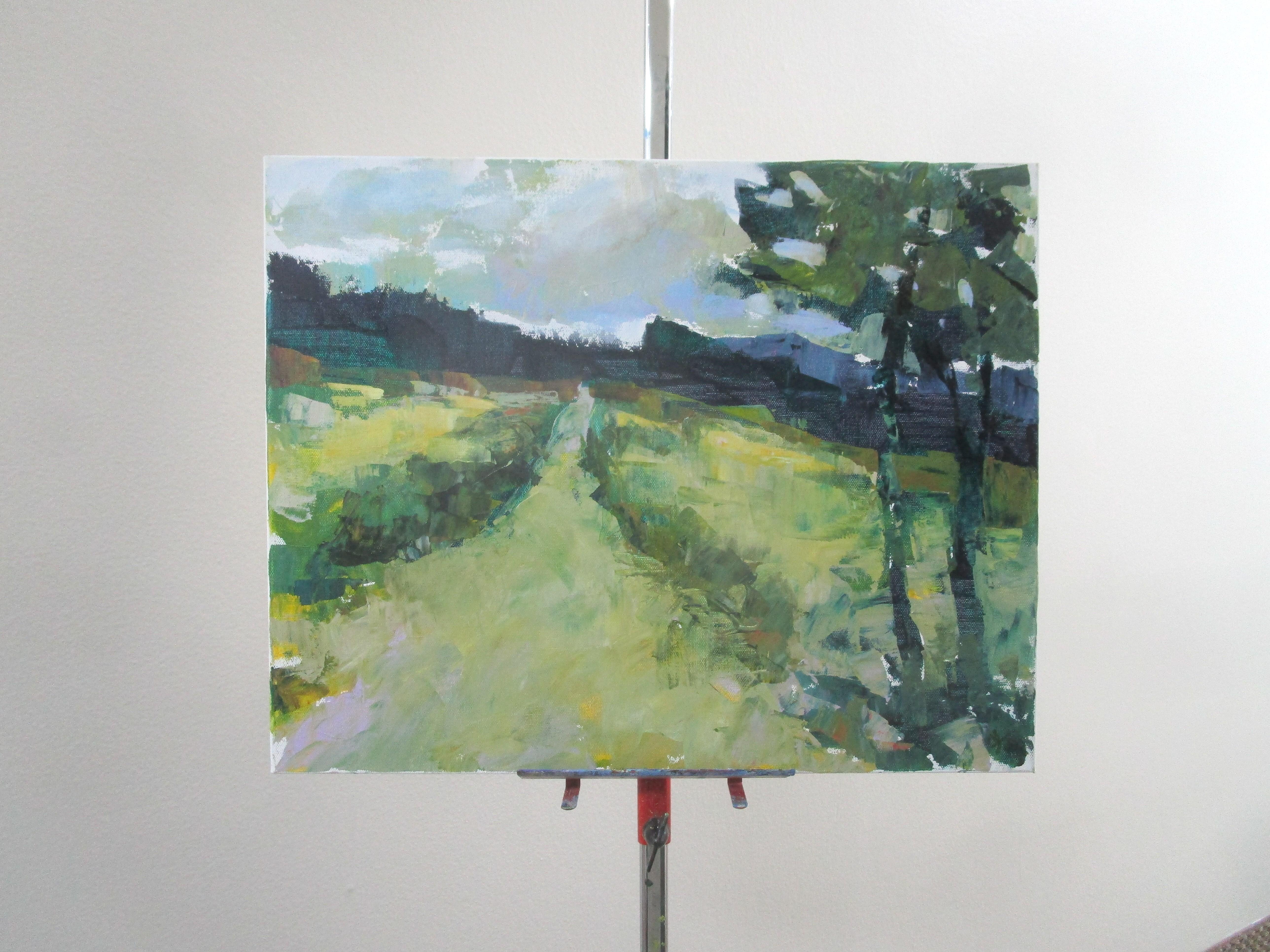 <p>Commenti dell'artista<br>Un sentiero sale verso le montagne della campagna francese. I tratti spontanei e audaci suggeriscono il movimento del fogliame come se frusciasse con il vento. L'artista Janet Dyer ha dipinto il pezzo con un pennello e