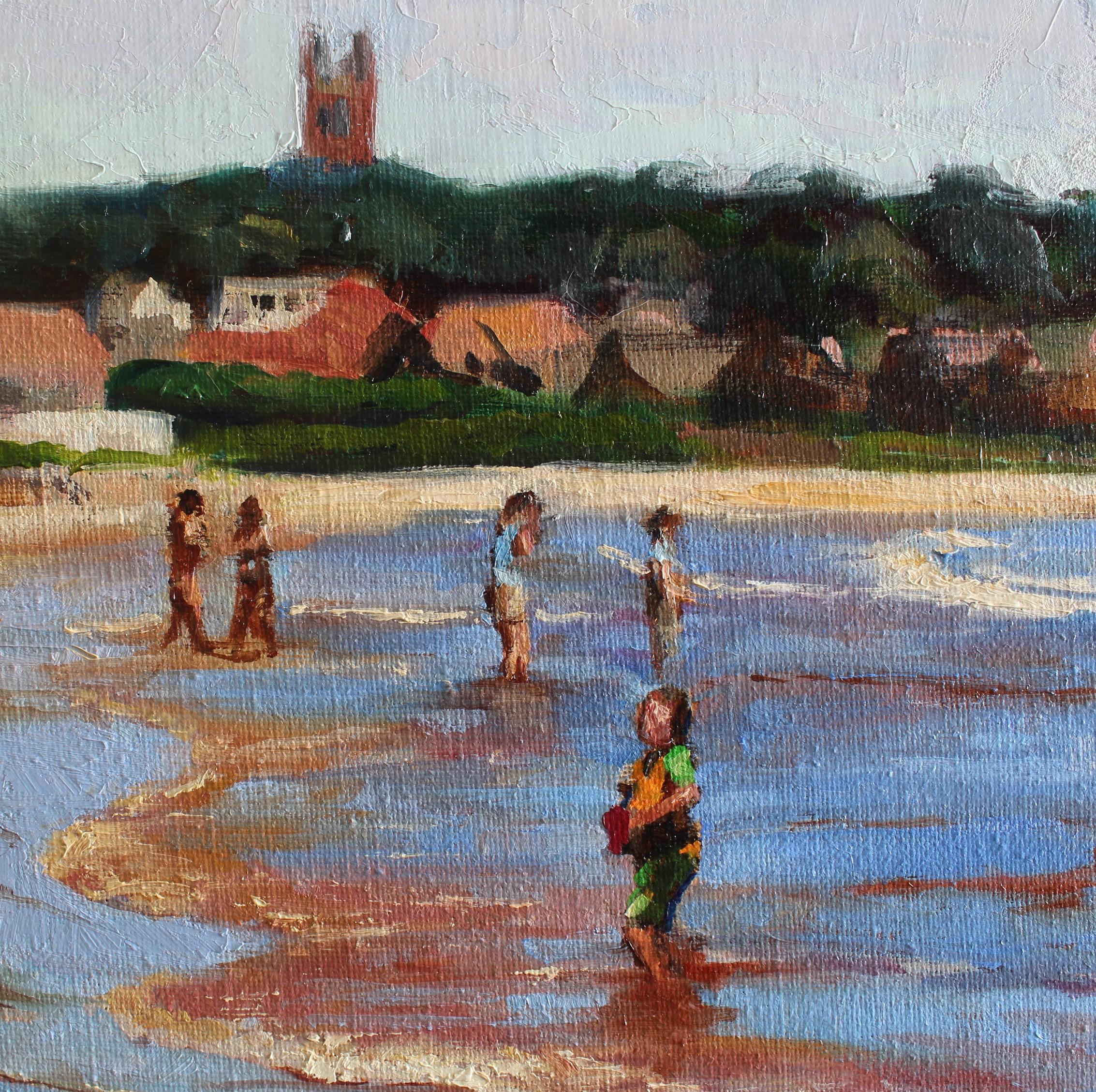 Easton's Beach of Newport - Gray Figurative Painting by Jonelle Summerfield