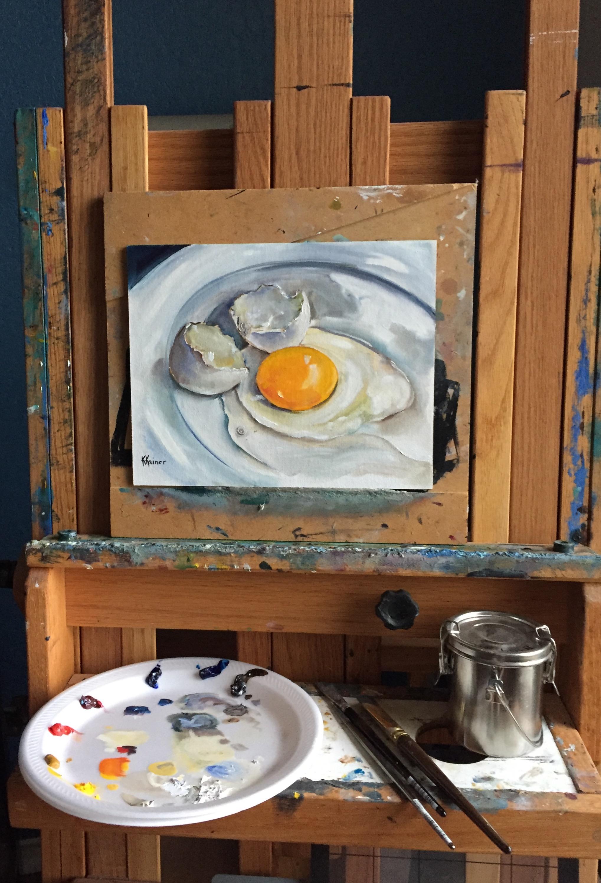 <p>Comentarios del artista<br />Si el desayuno es la comida más importante del día, entonces debe llevar un huevo recién puesto. Para hacerlo un poco más lujoso, lo abrí en un plato de porcelana Tiffany Limoges. Decadencia. Esta obra está realizada