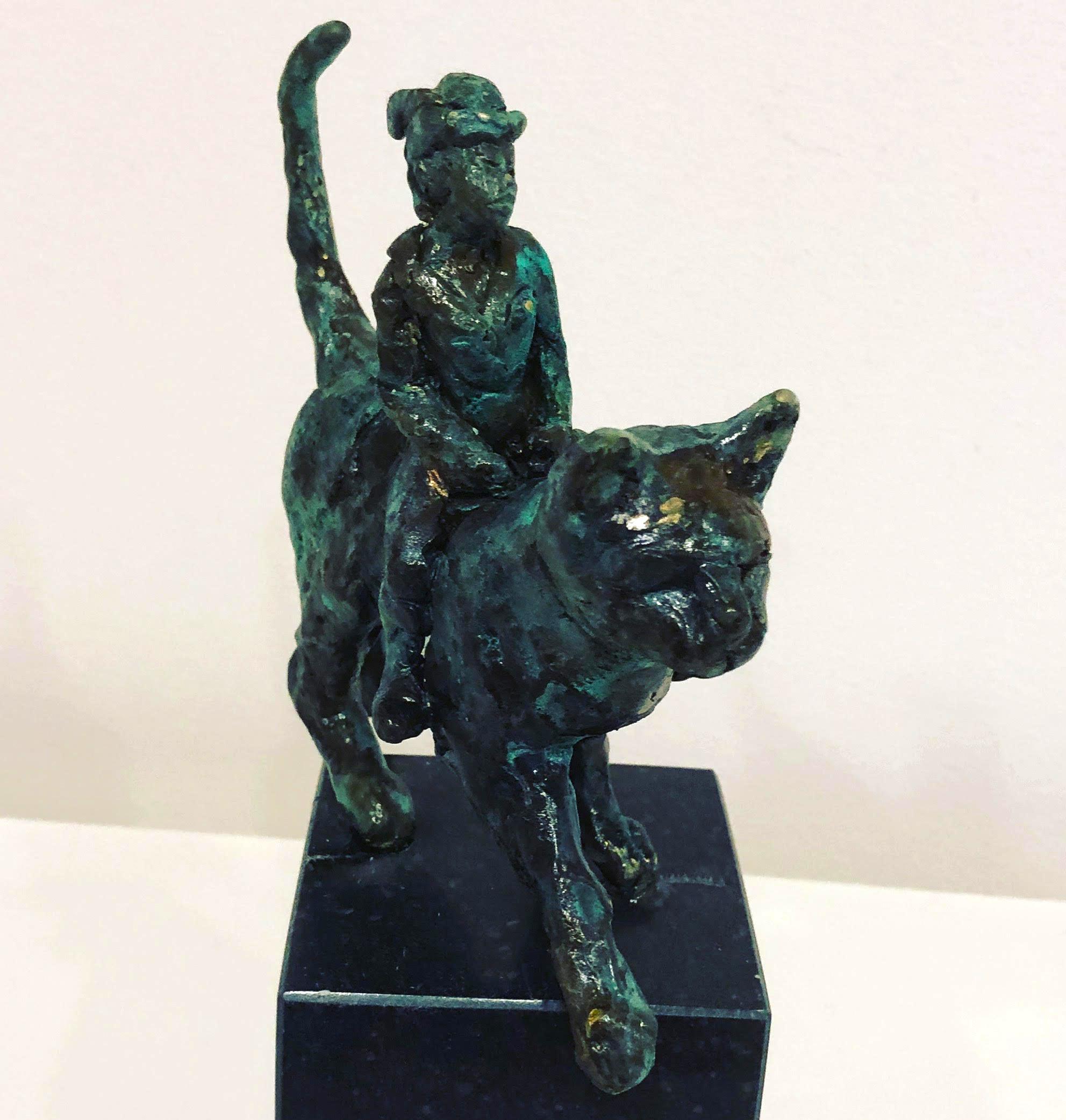 Catwoman by Helle Crawford, Contemporary Green Black Bronze Cat Sculpture - Gold Figurative Sculpture by Helle Rask Crawford