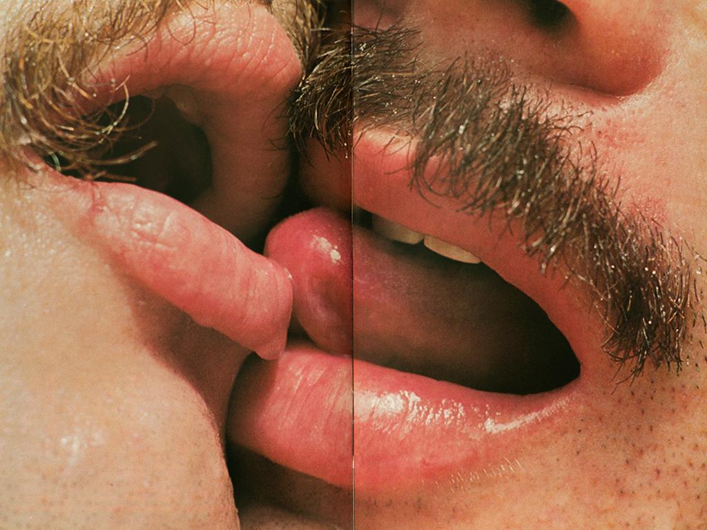 Pacifico Silano Figurative Photograph - The Kiss