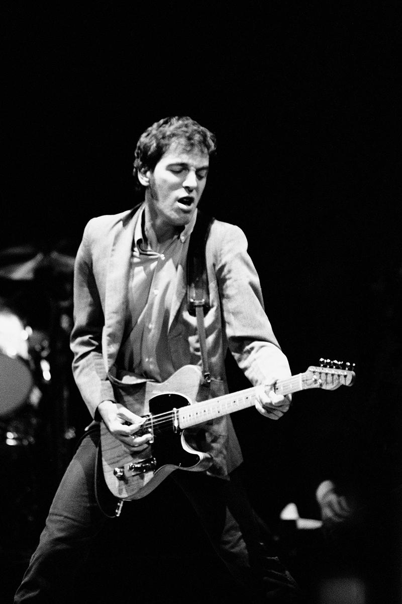 Portrait Photograph di Tamara F - Bruce Springsteen, Oakland Coliseum [0087_0019]