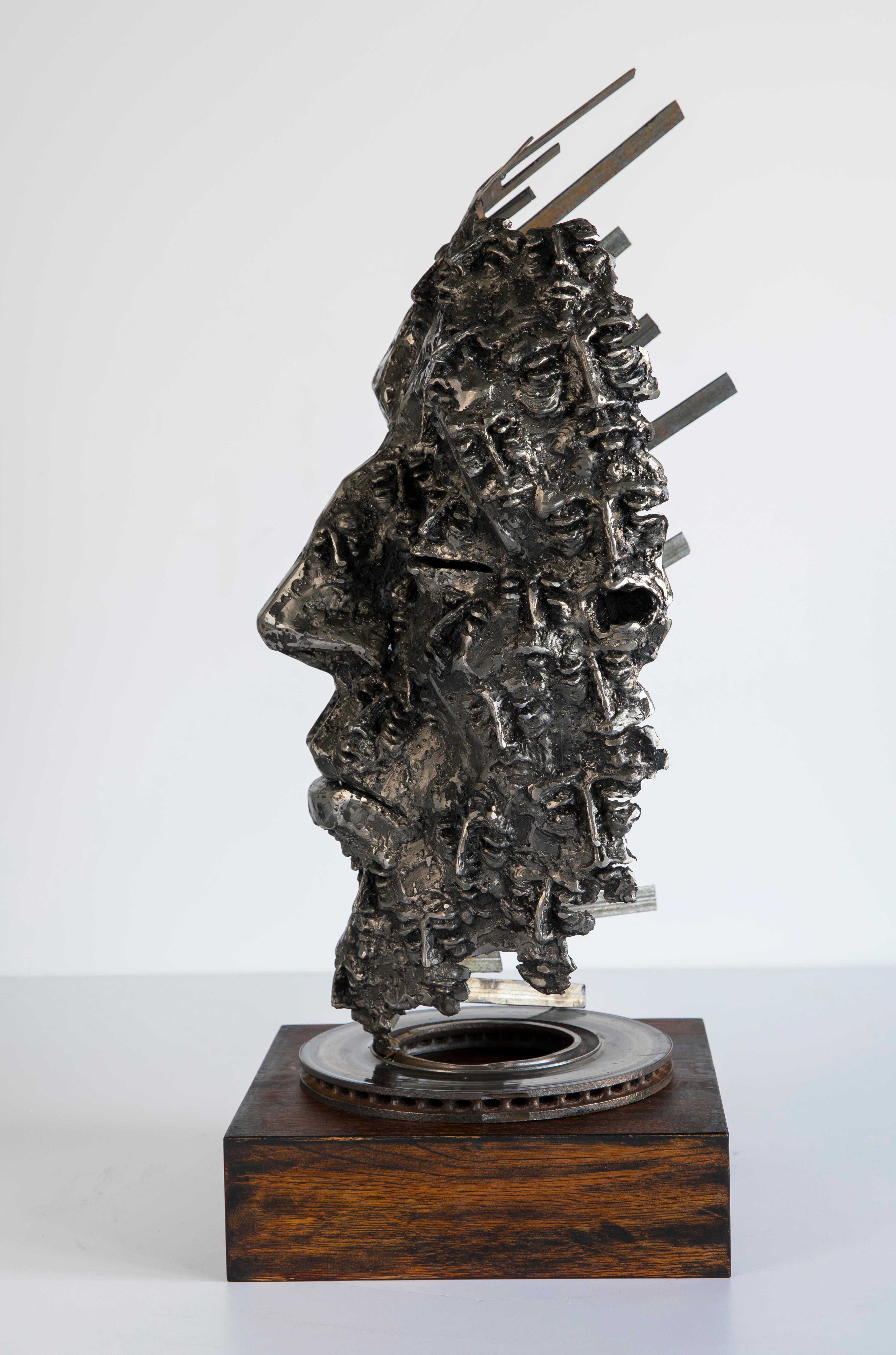 Insomnie - Sculpture en acier de Daniel Radulescu, Europe contemporaine du 21e siècle en vente 2