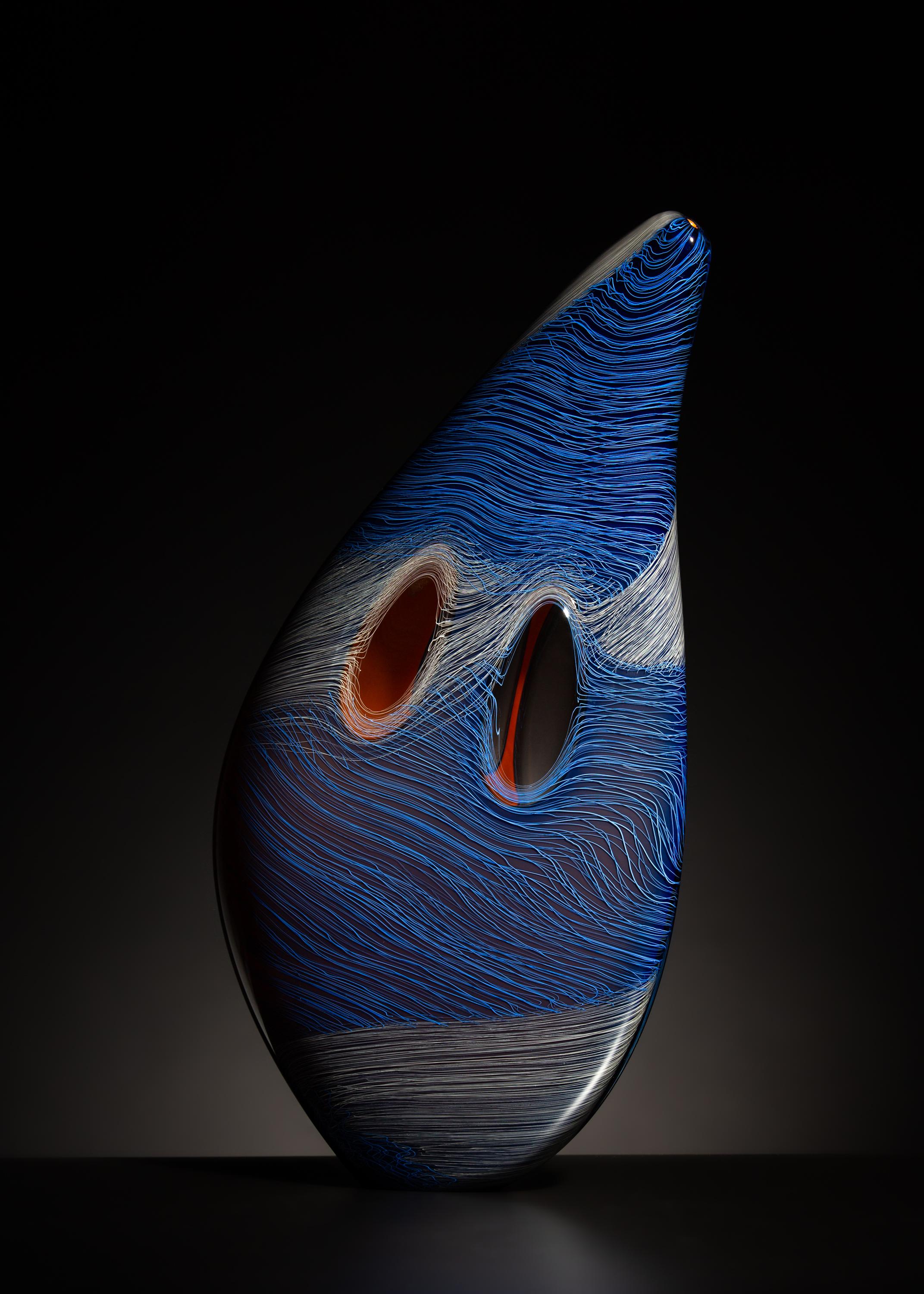 ""Blaue genähte Mussel", Zeitgenössisch, geblasenes Glas, Skulptur, organische Form