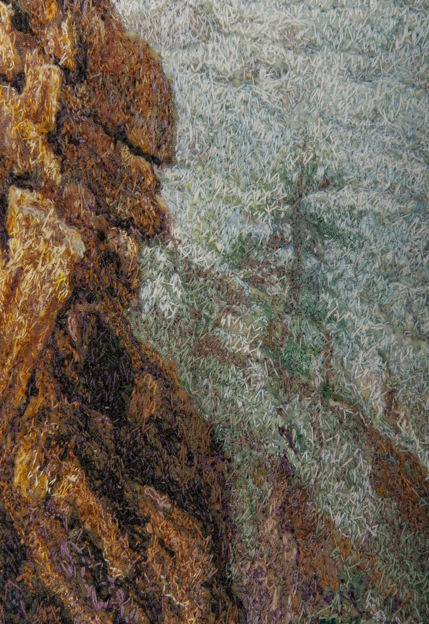 Cliff by the River par Carol Shinn, 2024, fil de broderie photoréaliste encadré en vente 2