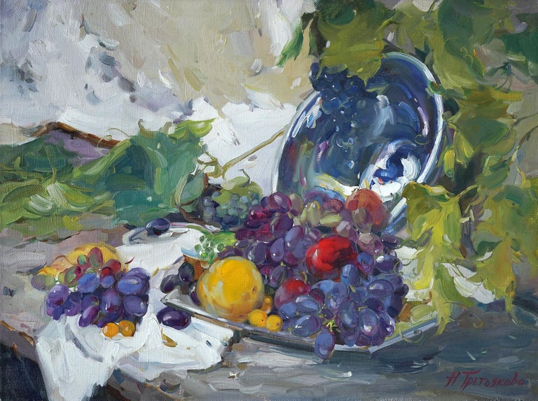 Nataliya Tretyakova Still-Life Painting - Isabella -Still-Life Oil Painting Colors White Yellow Green Brown Blue Grey Red