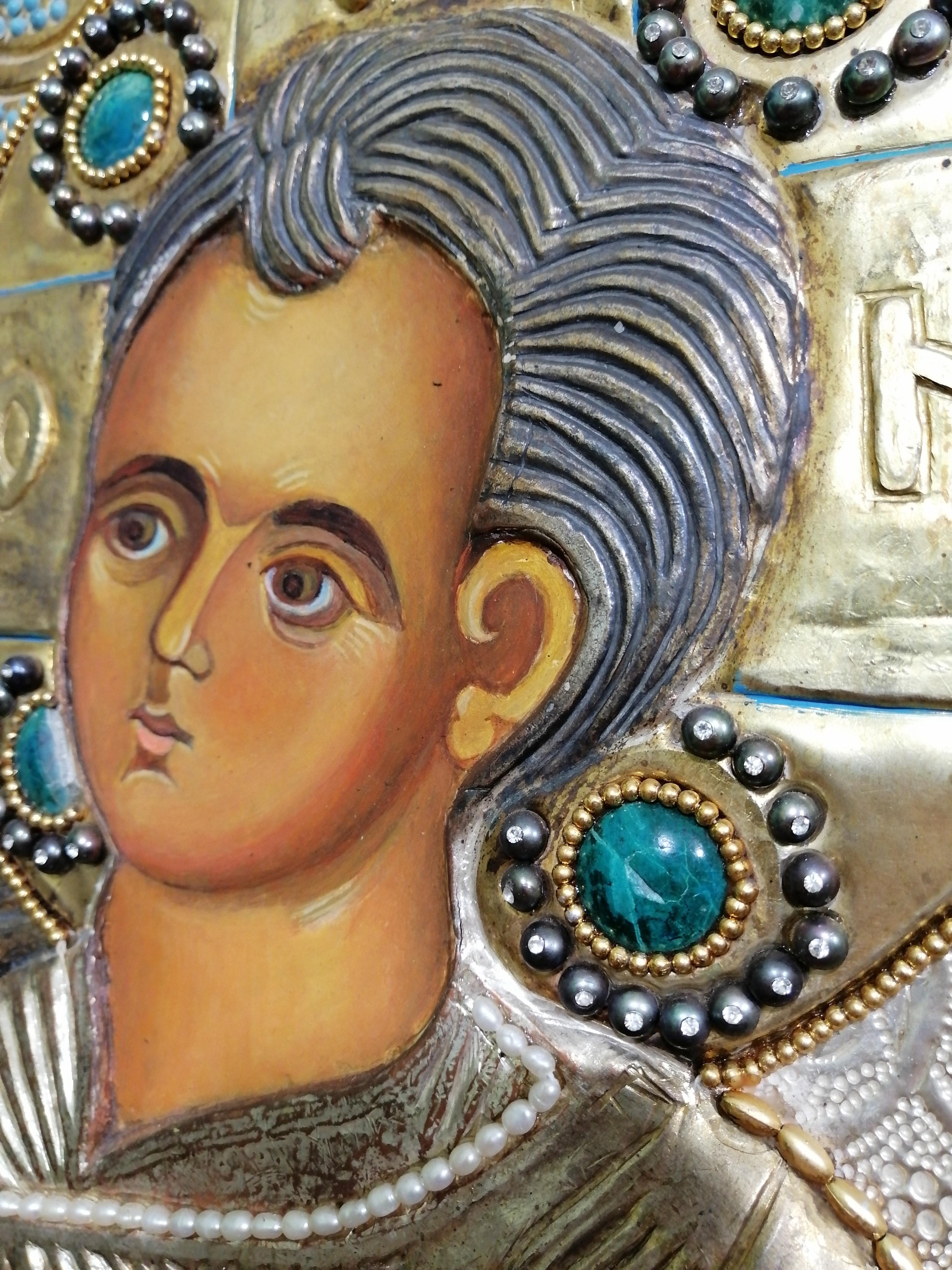 Icon de la Mère de Dieu d'Iveron - Pierres en cuivre plaquées et dorées en vente 1