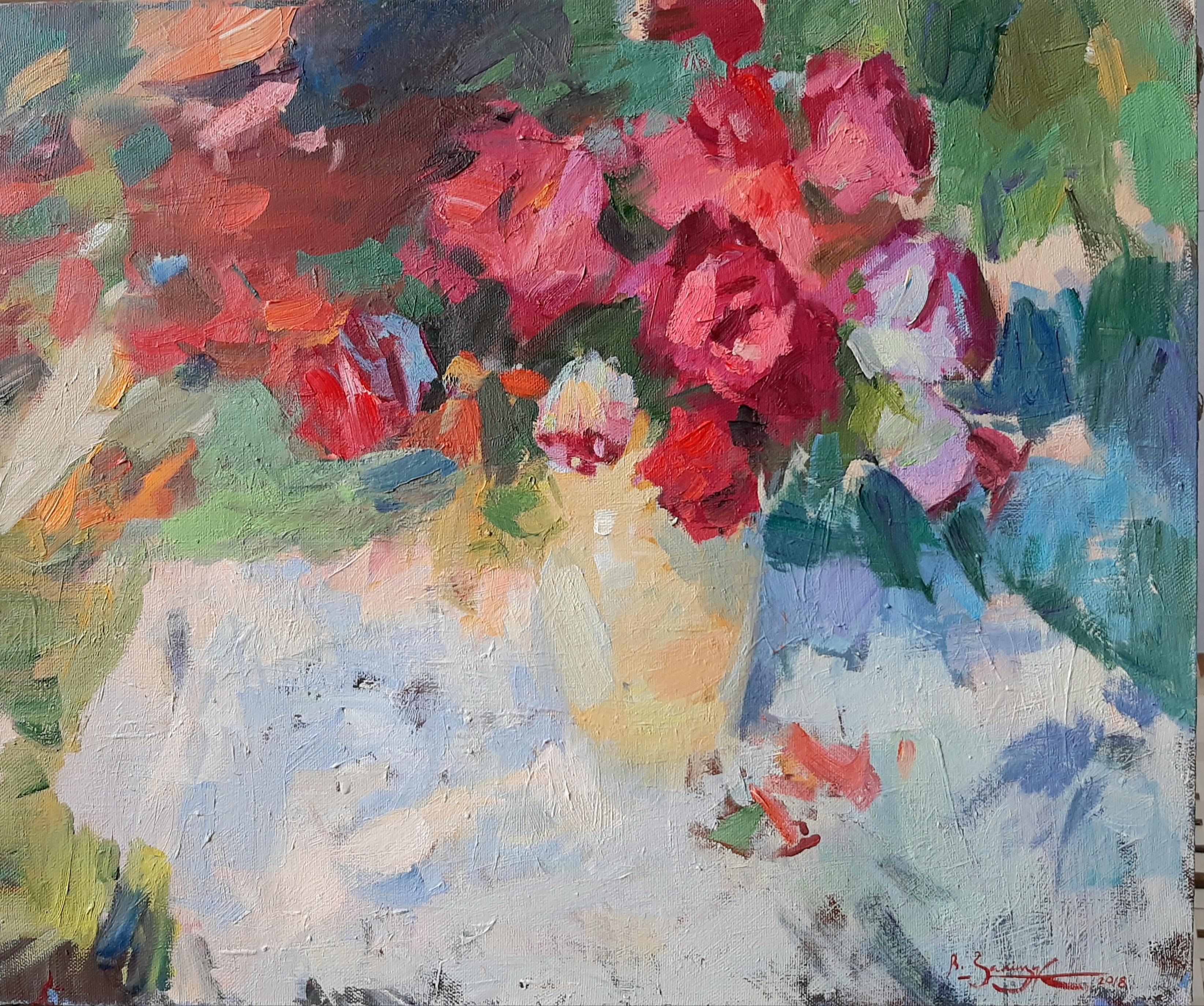 Valeriy Zalishchuk Still-Life Painting – July Roses - Stillleben, Ölgemälde auf Leinwand in Rot, Blau, Gelb, Grün, Weiß und Lila