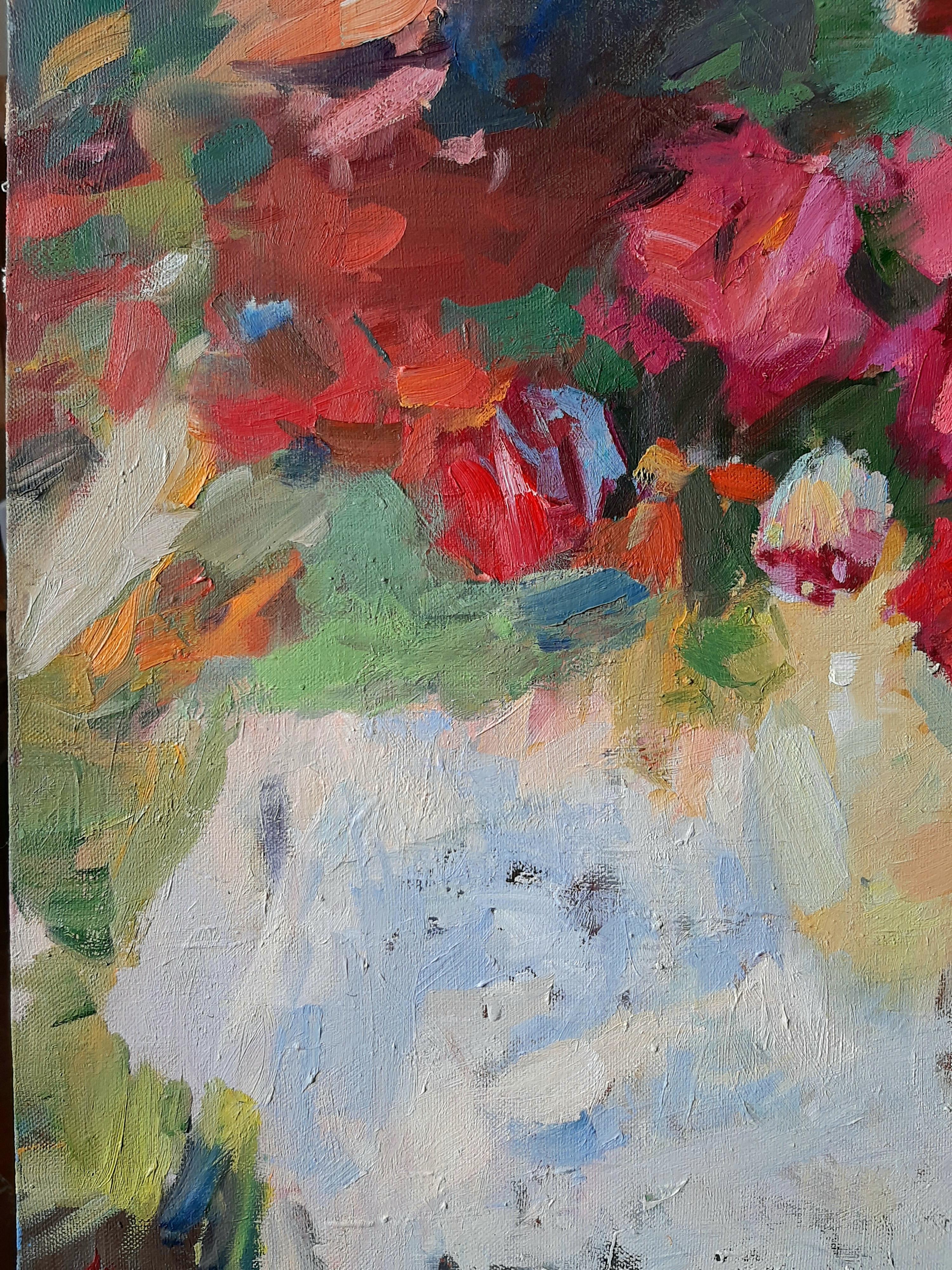 July Roses - Stillleben, Ölgemälde auf Leinwand in Rot, Blau, Gelb, Grün, Weiß und Lila (Impressionismus), Painting, von Valeriy Zalishchuk
