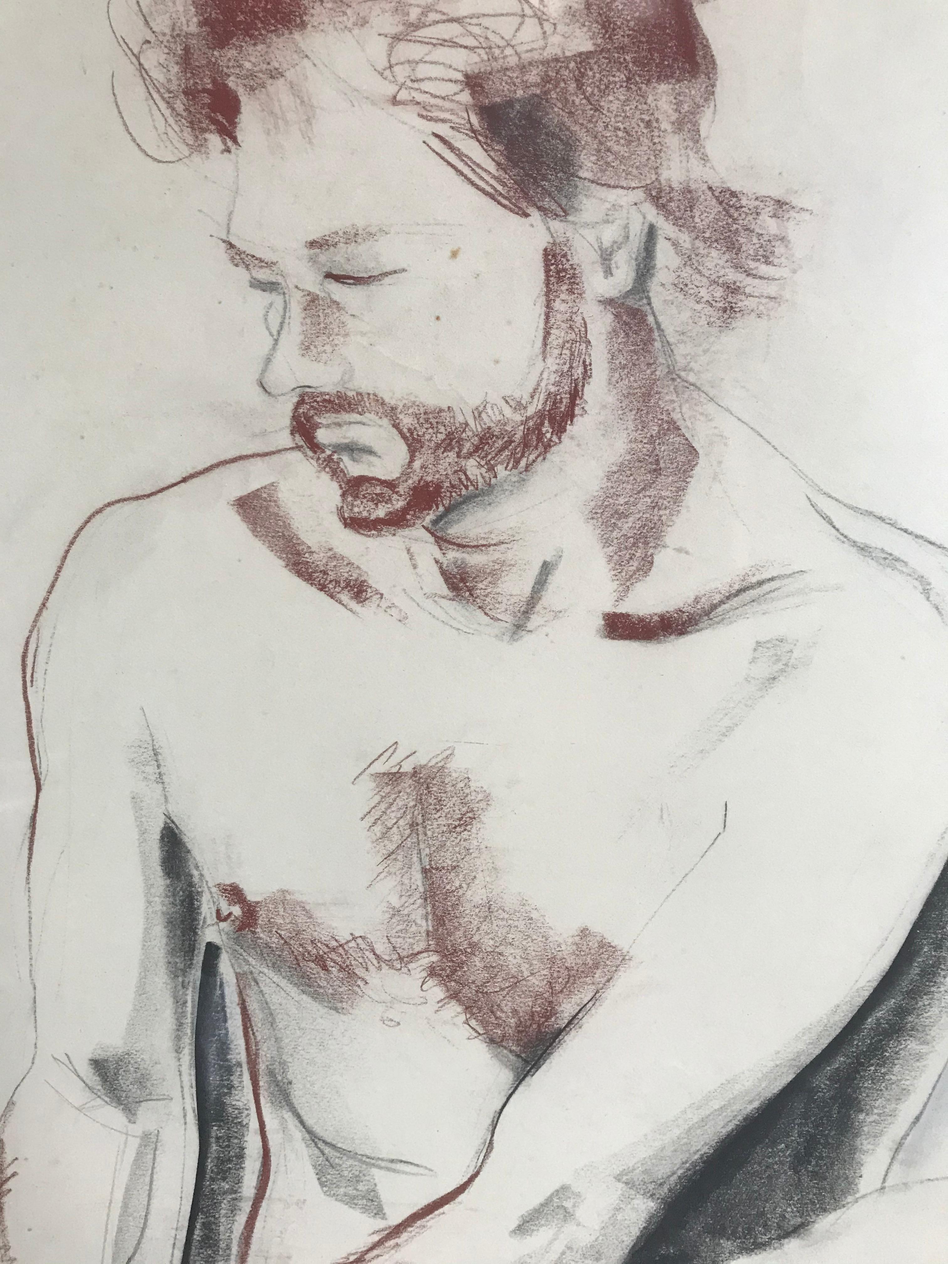 „“Großer sitzender männlicher Akt““ – modernes pastellfarbenes Porträt (Grau), Nude Painting, von Kittie O'Meallie