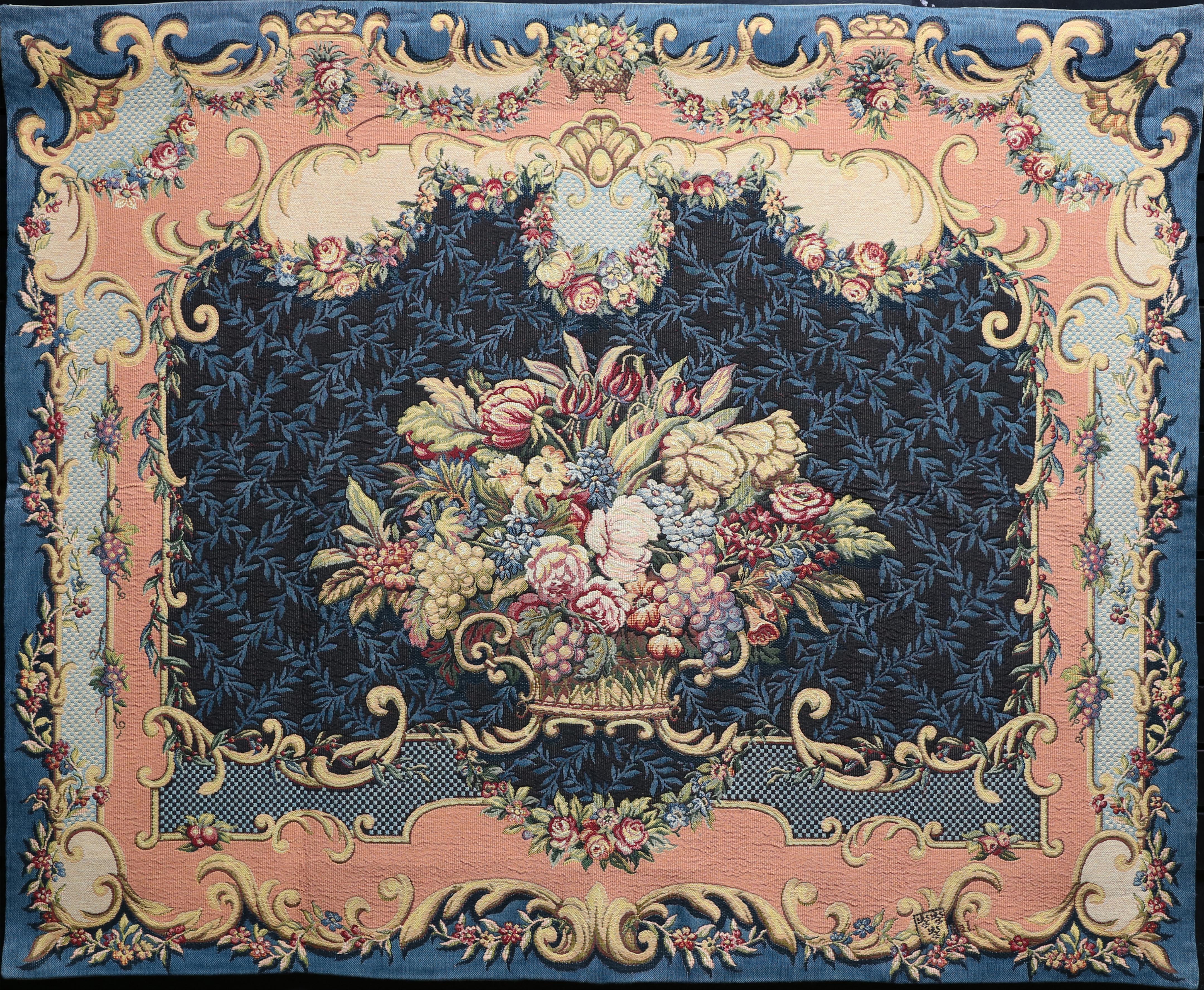 Bouquet Trianon Nuit Tapestry