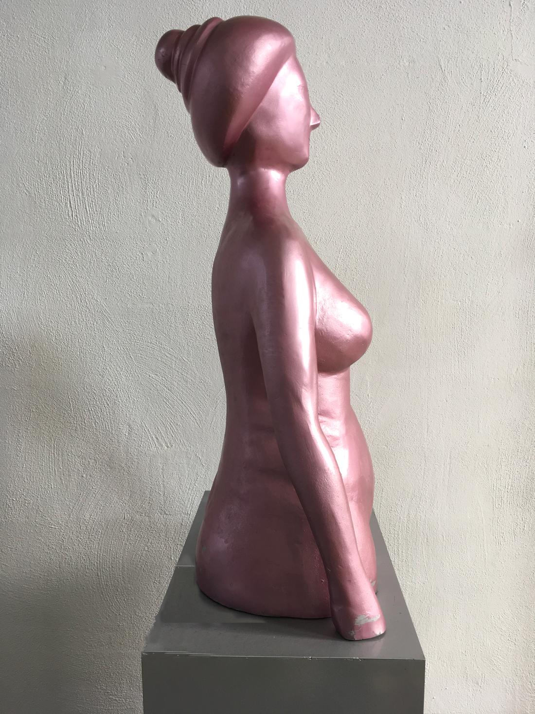 1980 Ugo La Pietra Figurative Portrait Pink Laquered Aluminum  For Sale 7