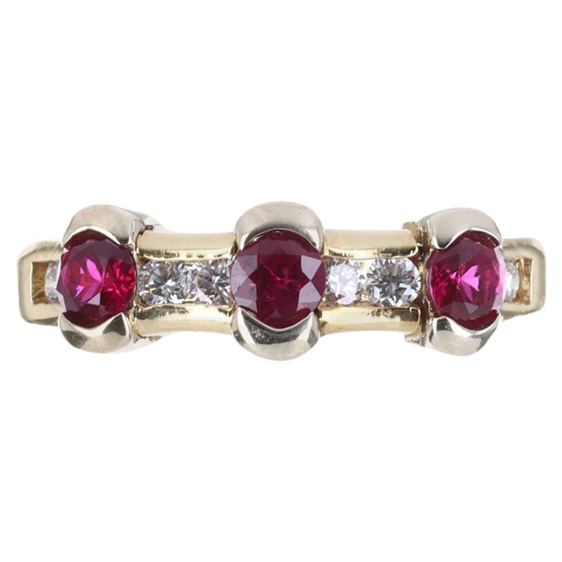Anello impilabile con rubino naturale e diamanti AAA+ 14K