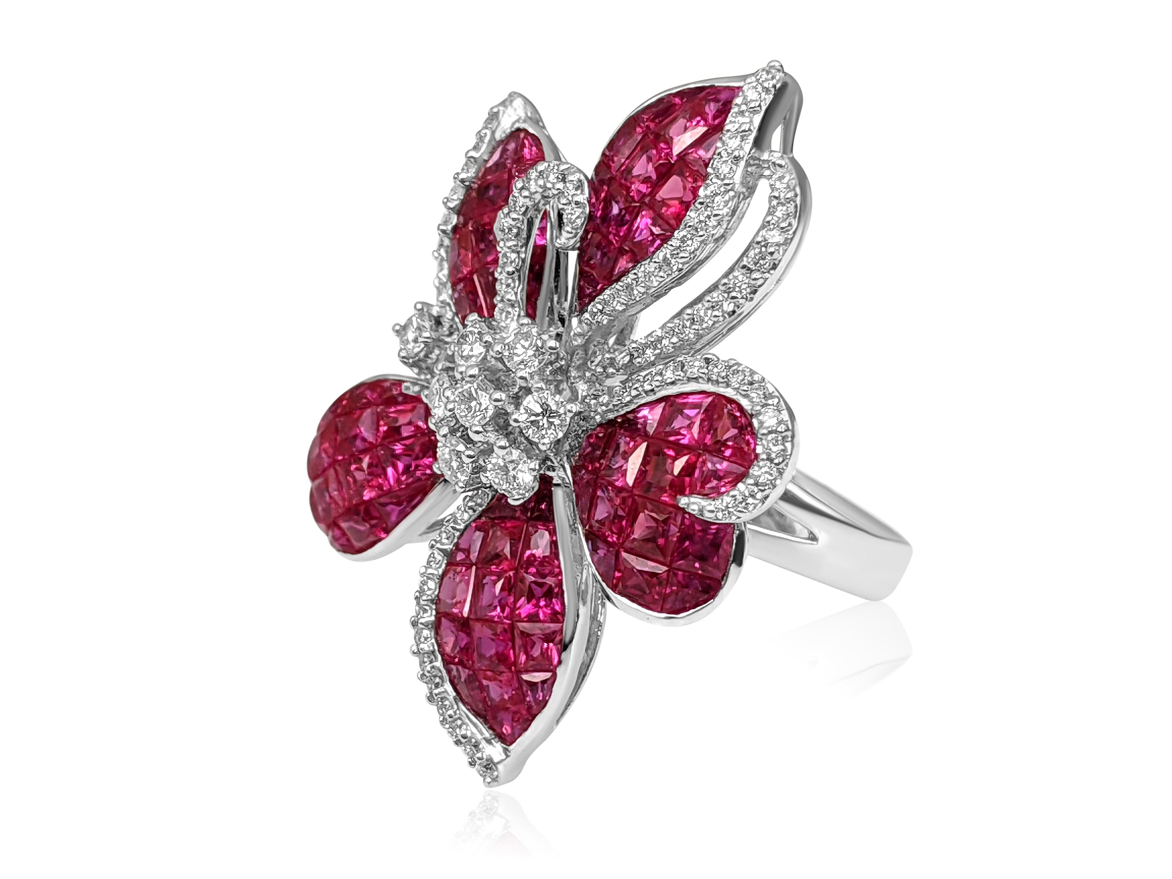 Trough the dawn of history and to the current days, rubies have always been the most prized and sought after gemstones.
This ring is a great present for your loved one or to yourself - Act now,
Ring can be sized free of charge prior to shipping