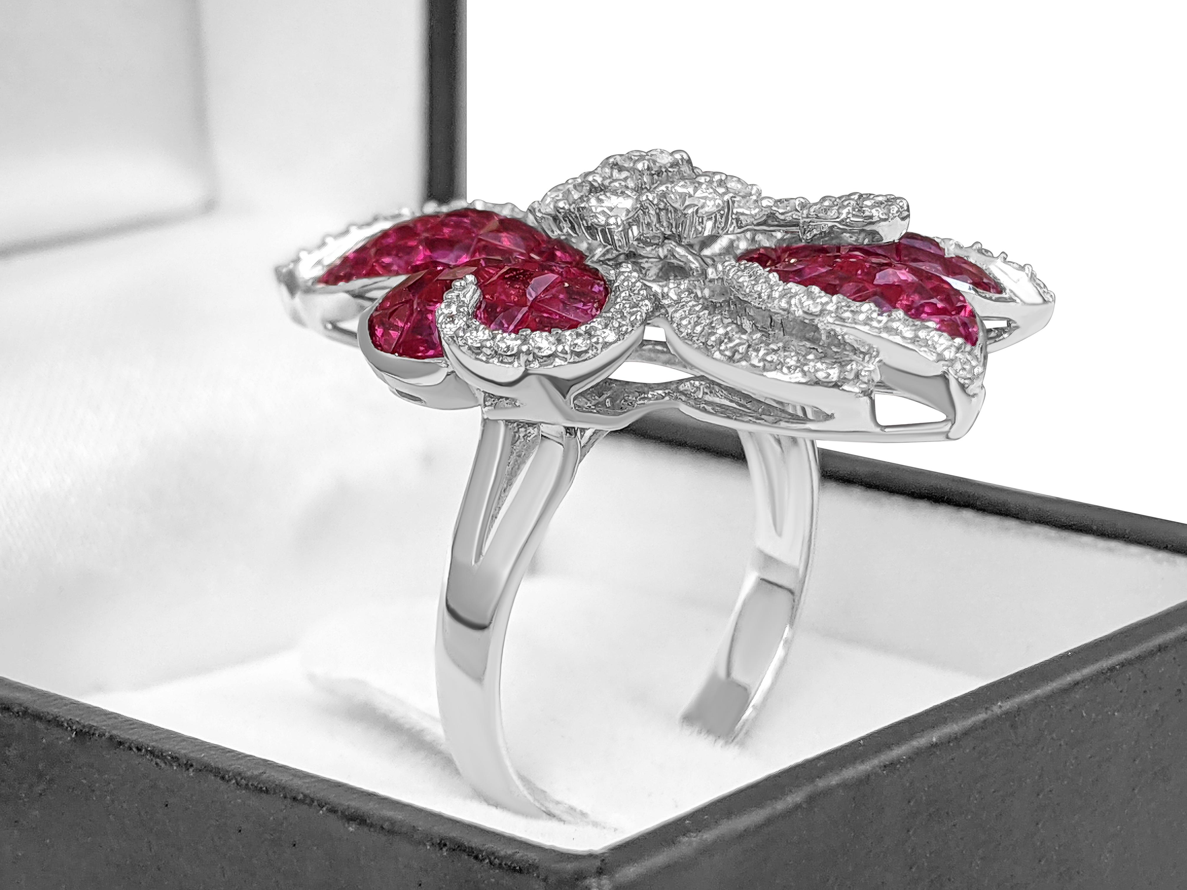 $1 NO RESERVE! - AAA 5.01 Carat Red Ruby & 0.63ct Diamonds, 18K White Gold Ring In New Condition In Ramat Gan, IL