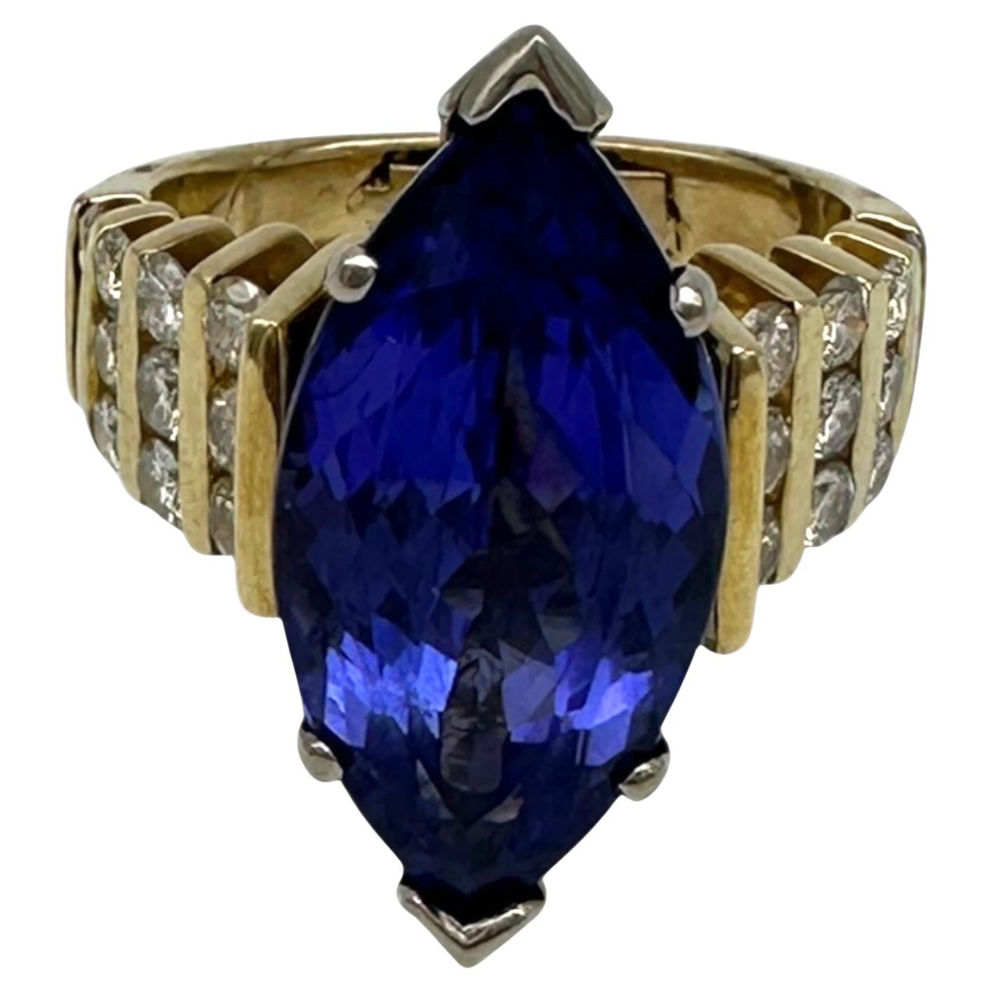 AAA Solitärring, 8 Karat Marquise Tansanit & 1,00 Karat Diamant (Zeitgenössisch) im Angebot