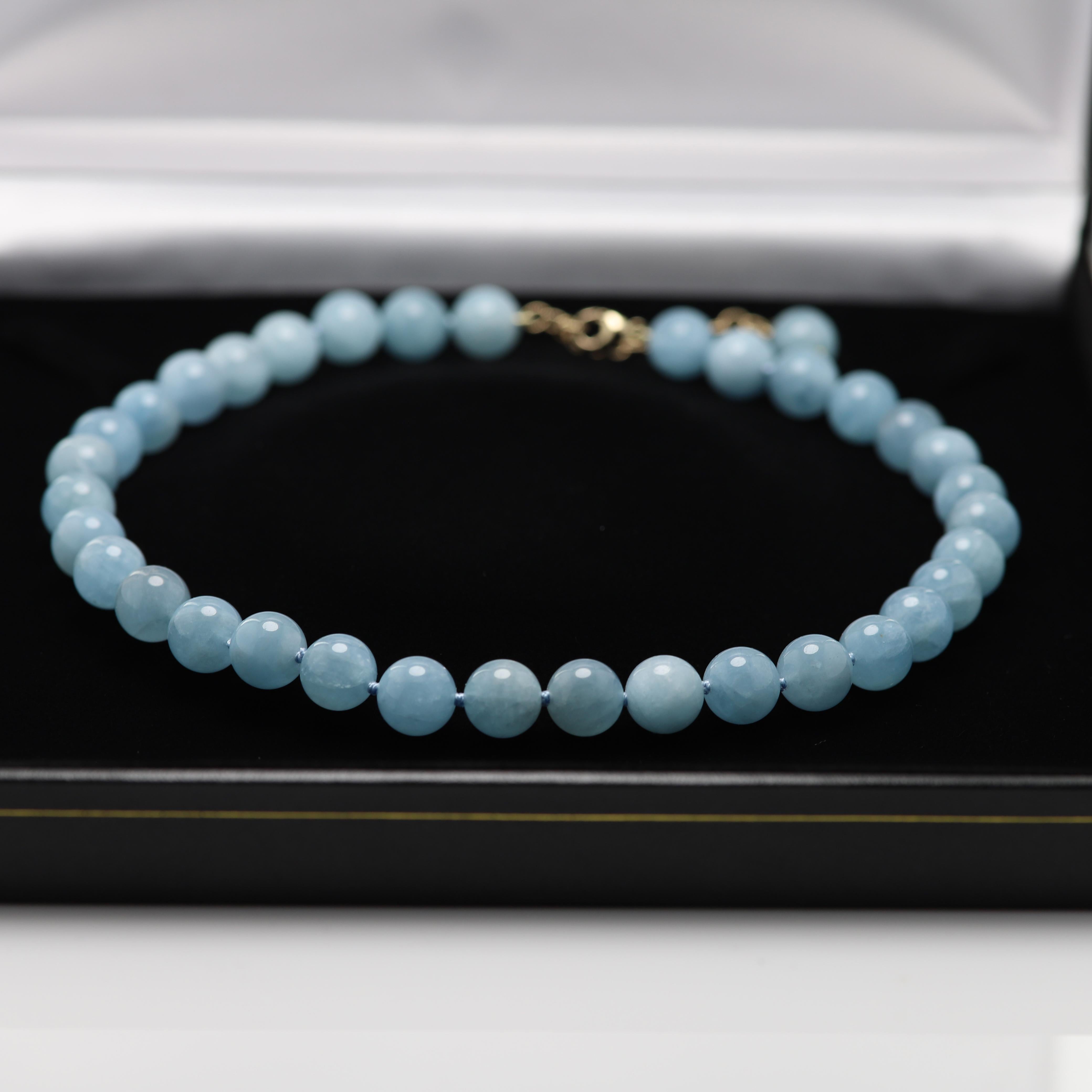 Collana di perle di acquamarina in oro giallo 14 carati con chiusura a scatto e prolunga regolabile in vendita 2