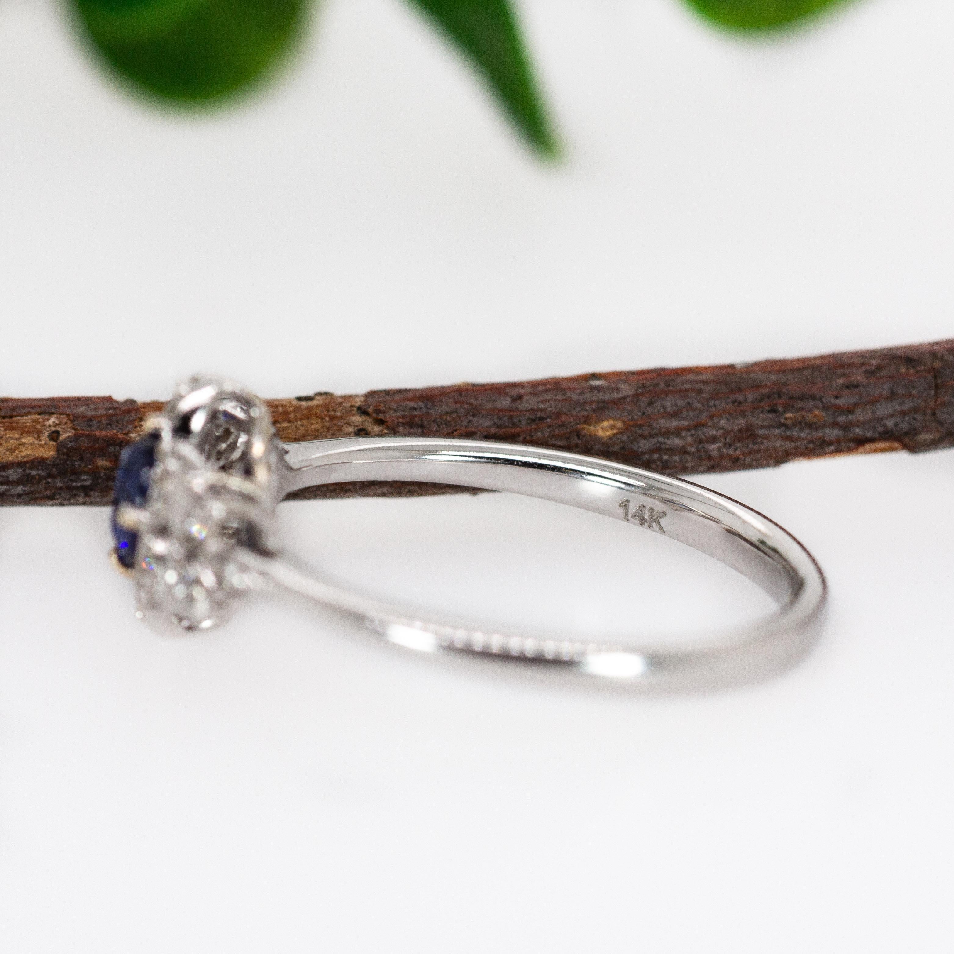 Zafiro de Ceilán AAA y diamantes naturales en oro blanco macizo de 14 quilates  Redondo 4,6 mm en venta 5