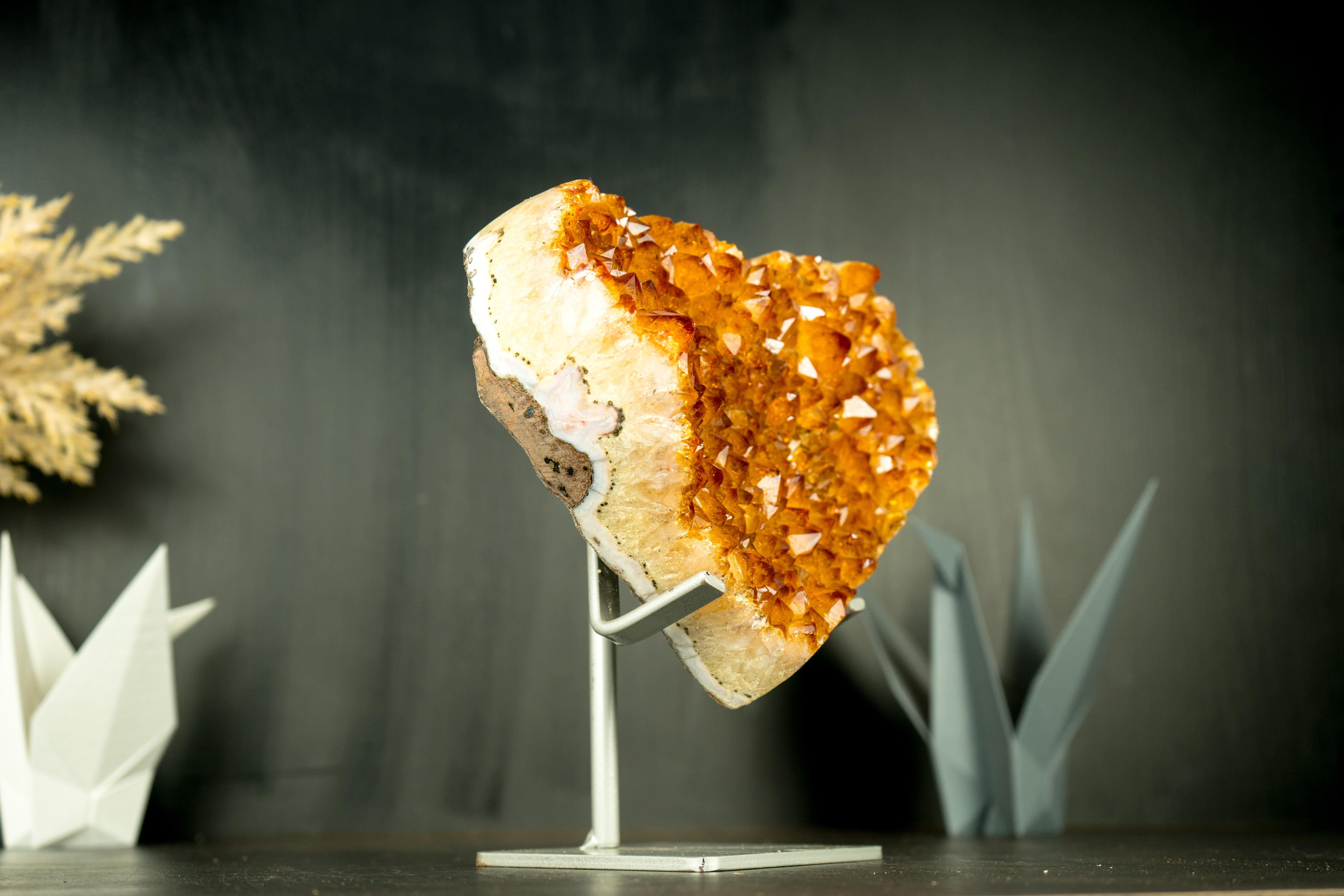 AAA Citrine Heart with High-Grade Golden Orange Citrine Druzy In New Condition For Sale In Ametista Do Sul, BR