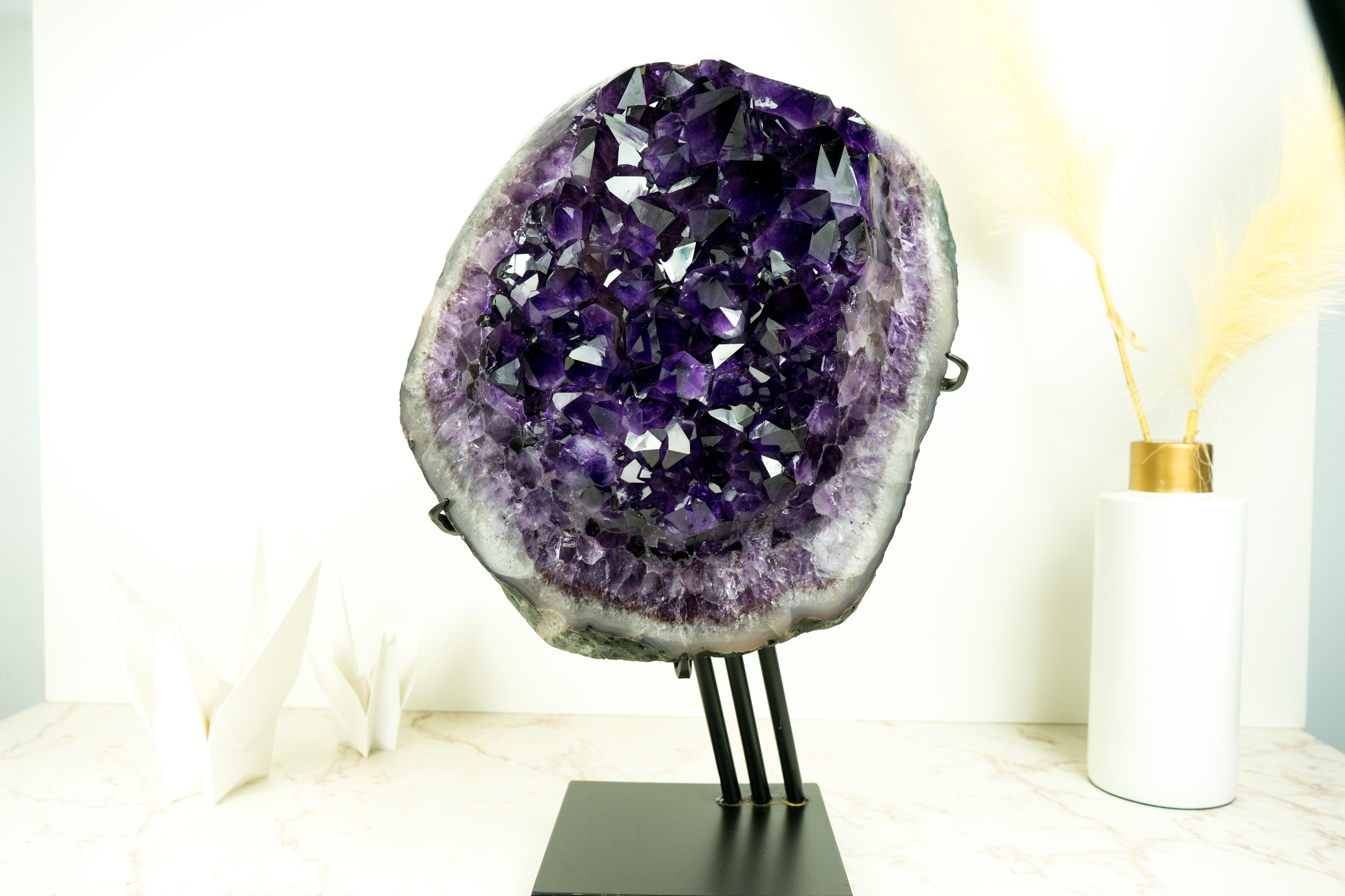 Cluster di geodi di ametista di grado AAA con druzy di colore ametista siberiano, dichiarazione in vendita 6