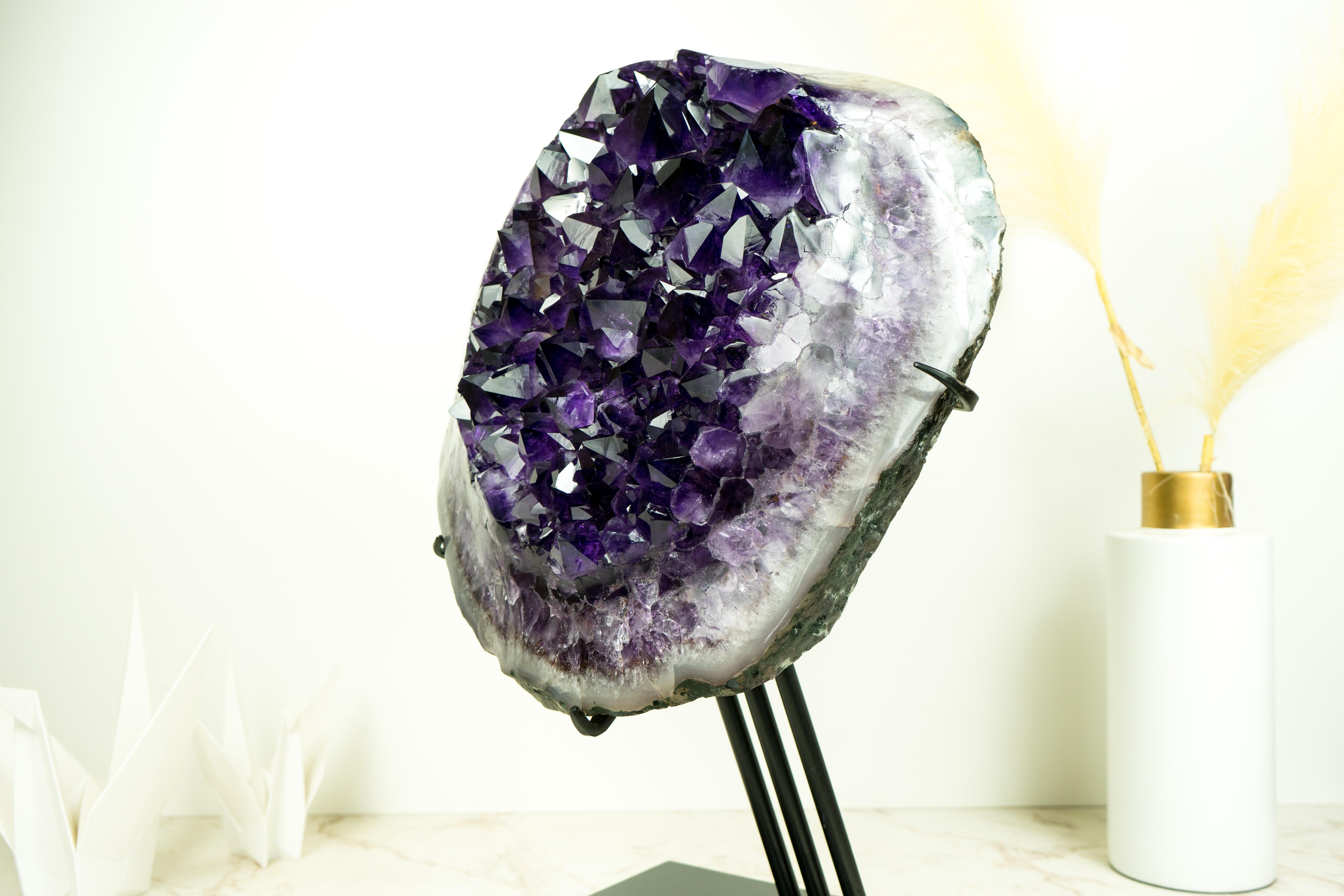 Cluster di geodi di ametista di grado AAA con druzy di colore ametista siberiano, dichiarazione in vendita 3
