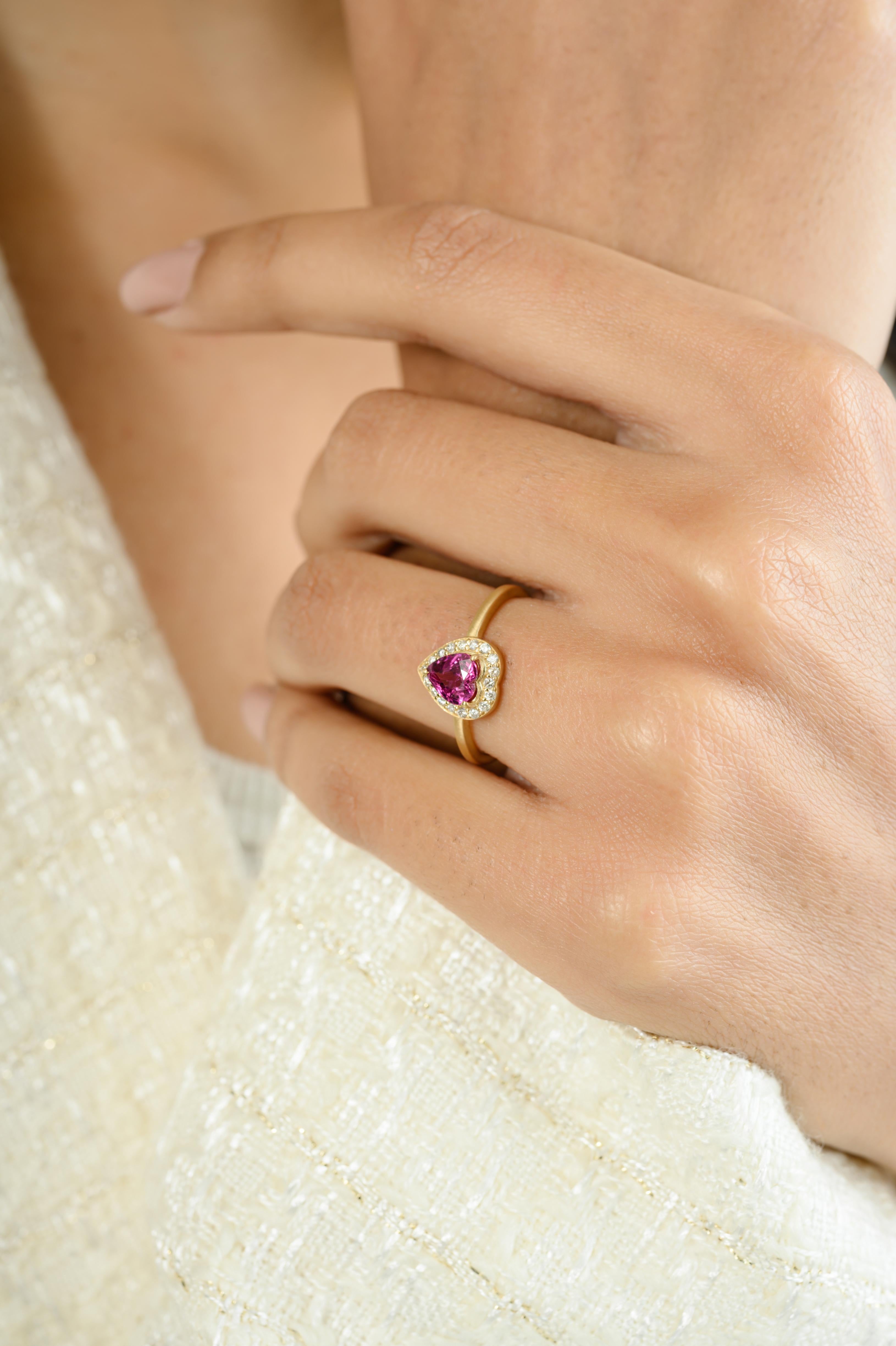 For Sale:  AAA Heart Cut Ruby Diamond Halo Valentine Ring Gift in 18k Solid Yellow Gold 4