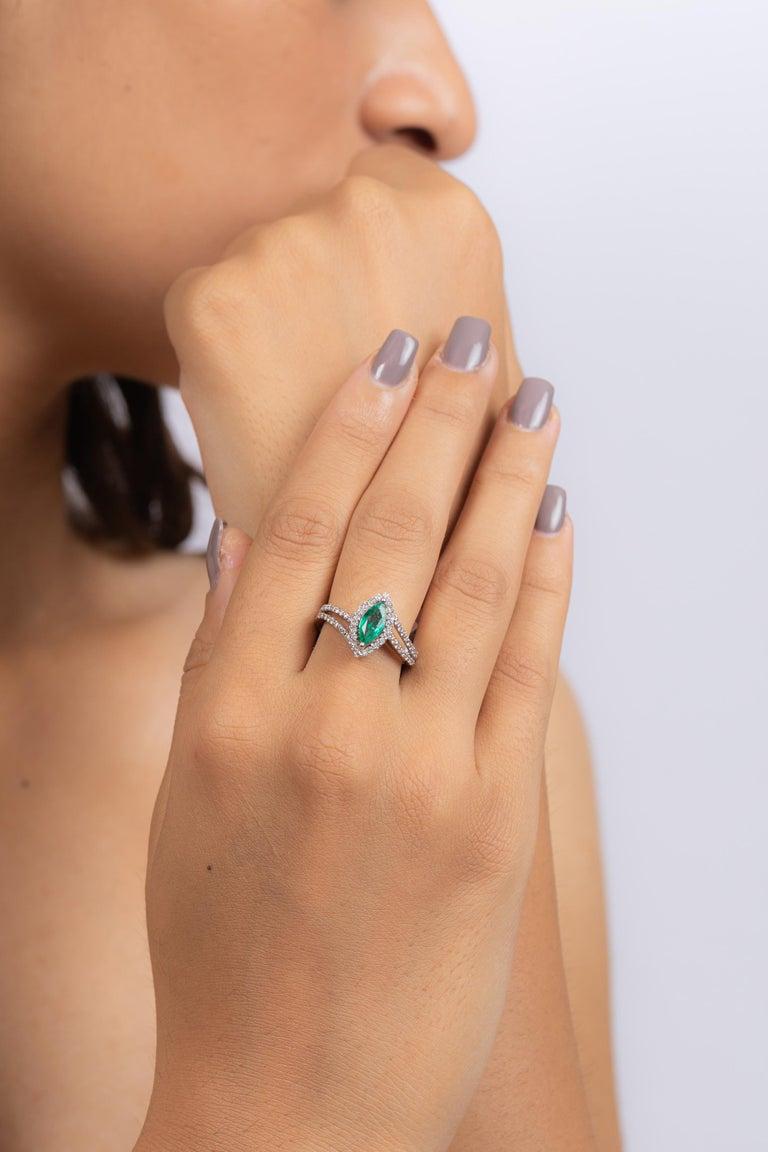 For Sale:  AAA Marquise Emerald Diamond Wedding Ring in 18k Solid White Gold 3