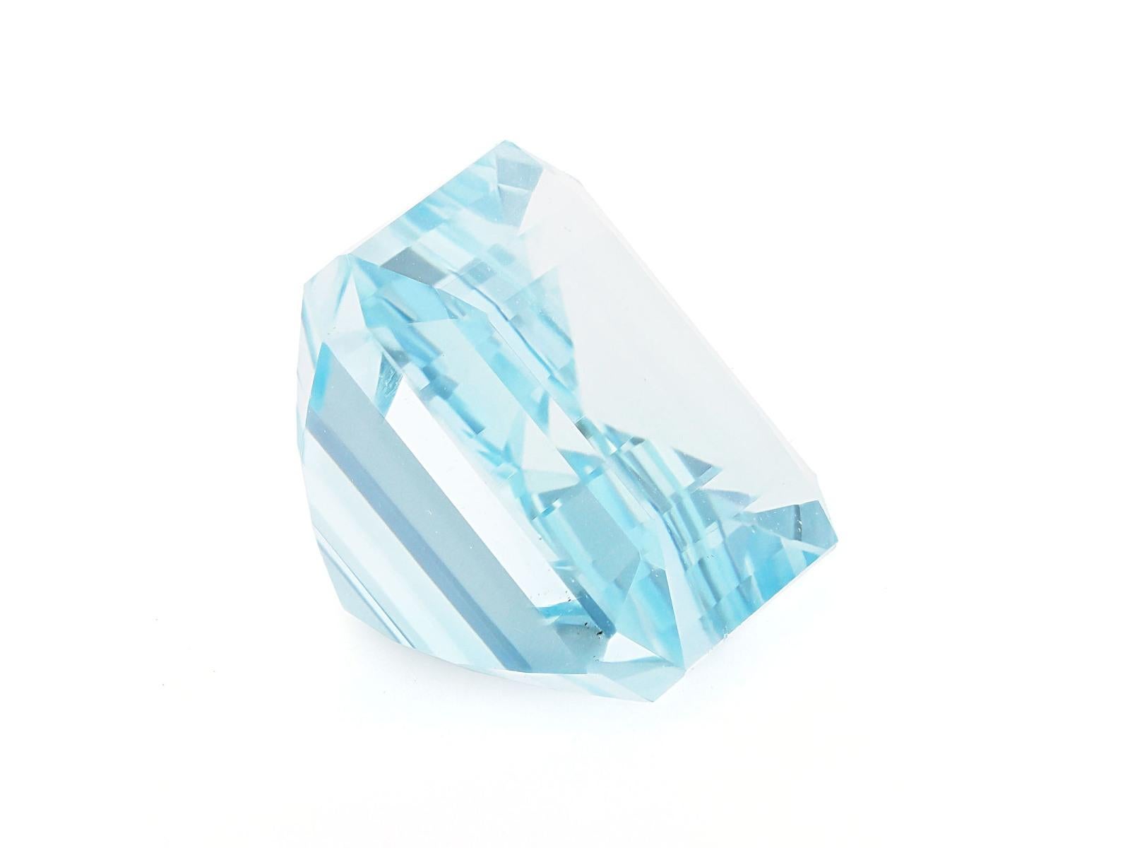 Octagon Cut AAA Natural Aquamarine Loose Gemstone For Jewelry Making 11x9mm Octagon 3.92 Cts For Sale
