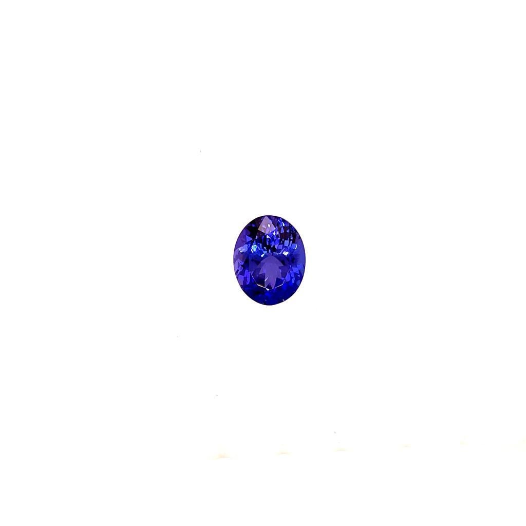 Stone Dimensions--------------------------------❤️

* SKU - 50003
* Stone - Natural Tanzanite
* Shape - Oval
* Grade -  AAA	
* Weight - 8.93 Cts
* Length * Breadth * Height - 14.6*11.7*7.9
* Country of Origin :- Tanzania
* Gemstone Hardness :- 6 –