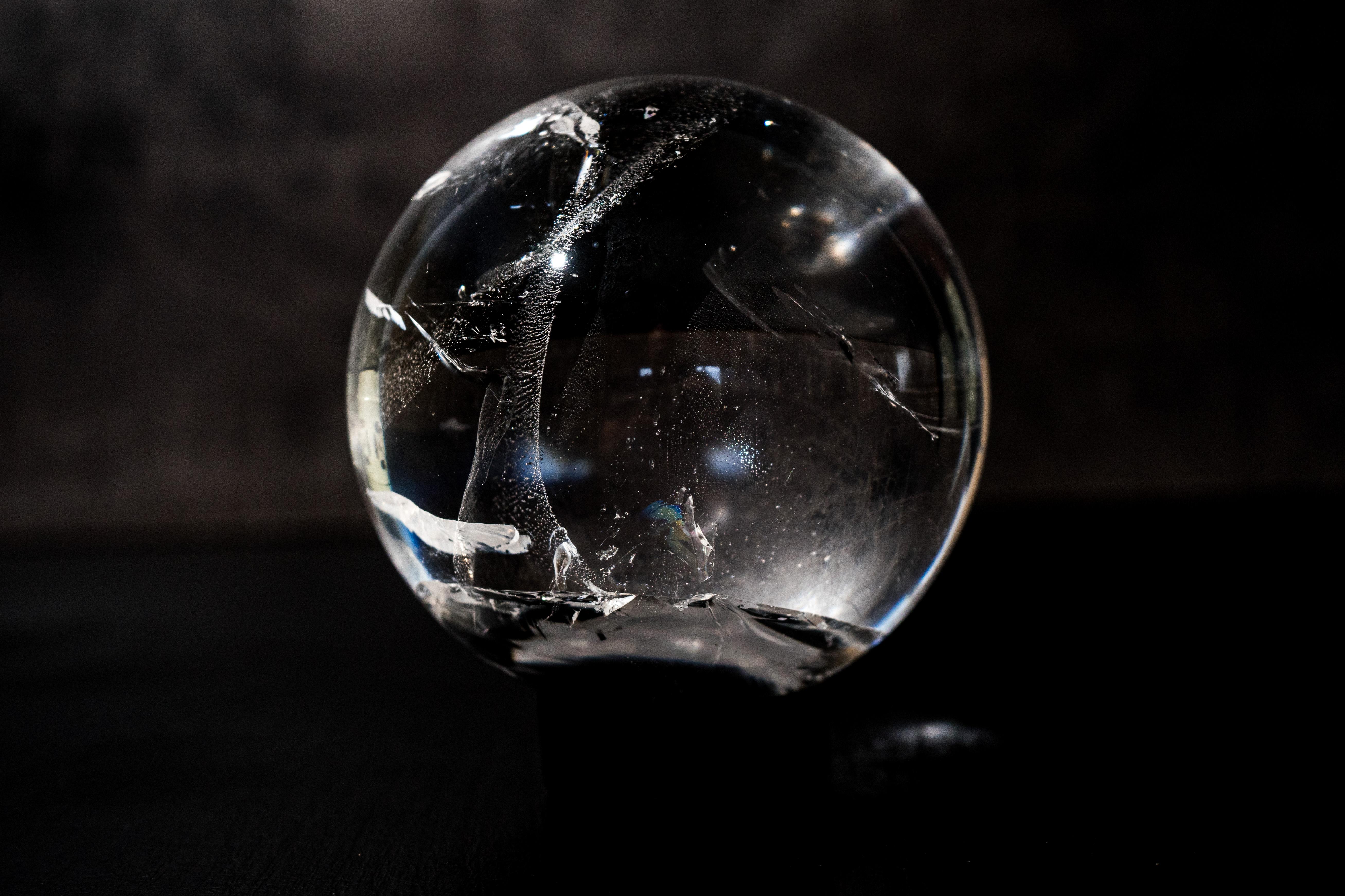 Cristallo AAA Sfera di quarzo chiaro ad acqua naturale in vendita