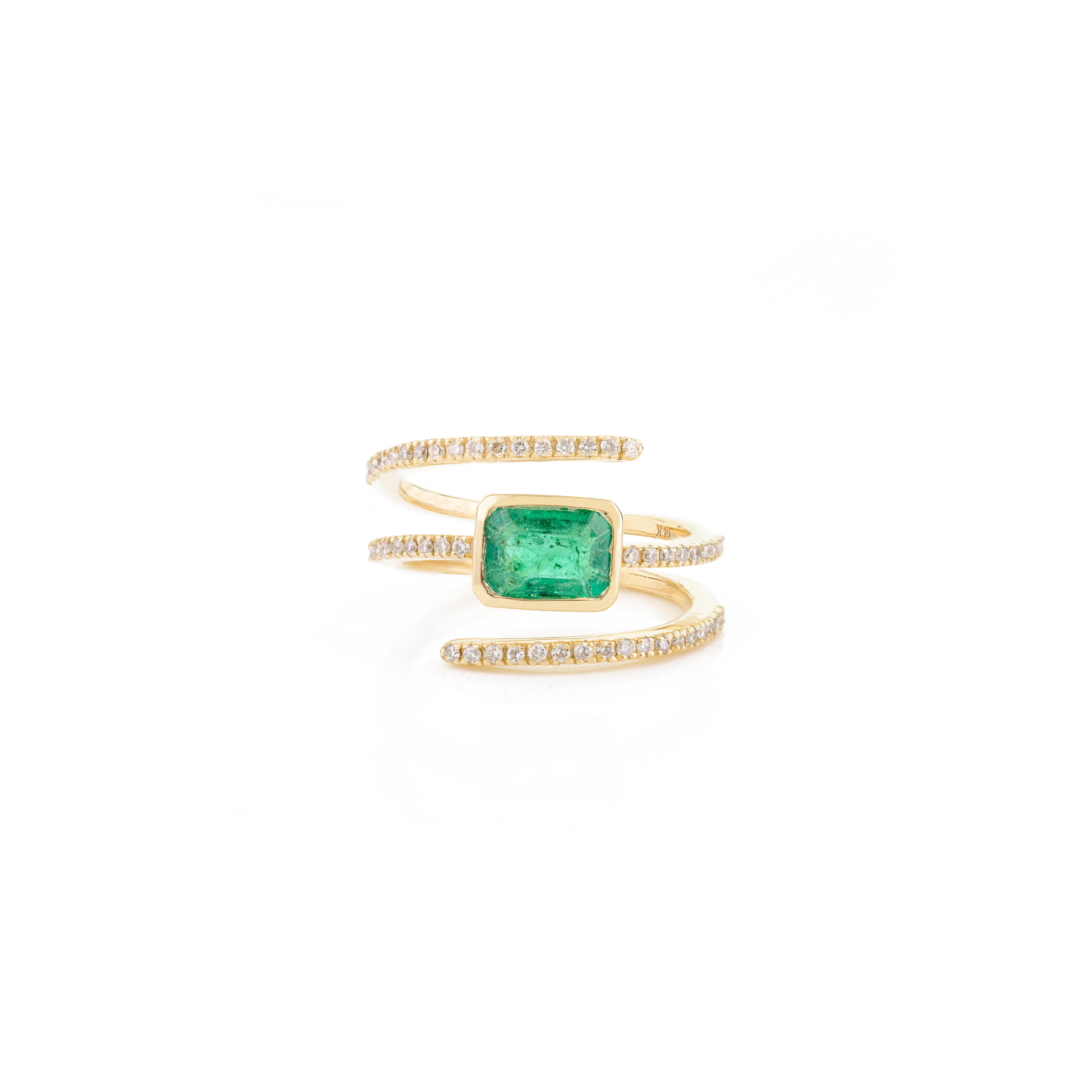 For Sale:  AAA Octagon Emerald Diamond Spring Spiral Ring for Her in 14k Solid Yellow Gold 7