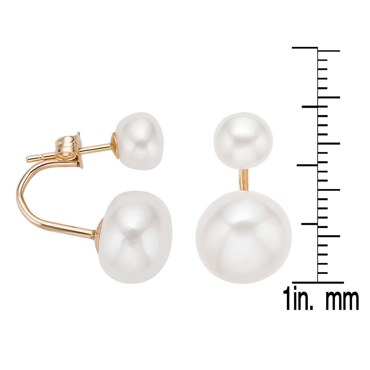 Combining elements of dangle and stud styles, this pair of unique earrings feature small pearl studs as well as larger pearls that dangle beneath. The bodies of the earrings are made of rich 14 karat yellow gold.

Cultured Freshwater Pearls:
Grade: