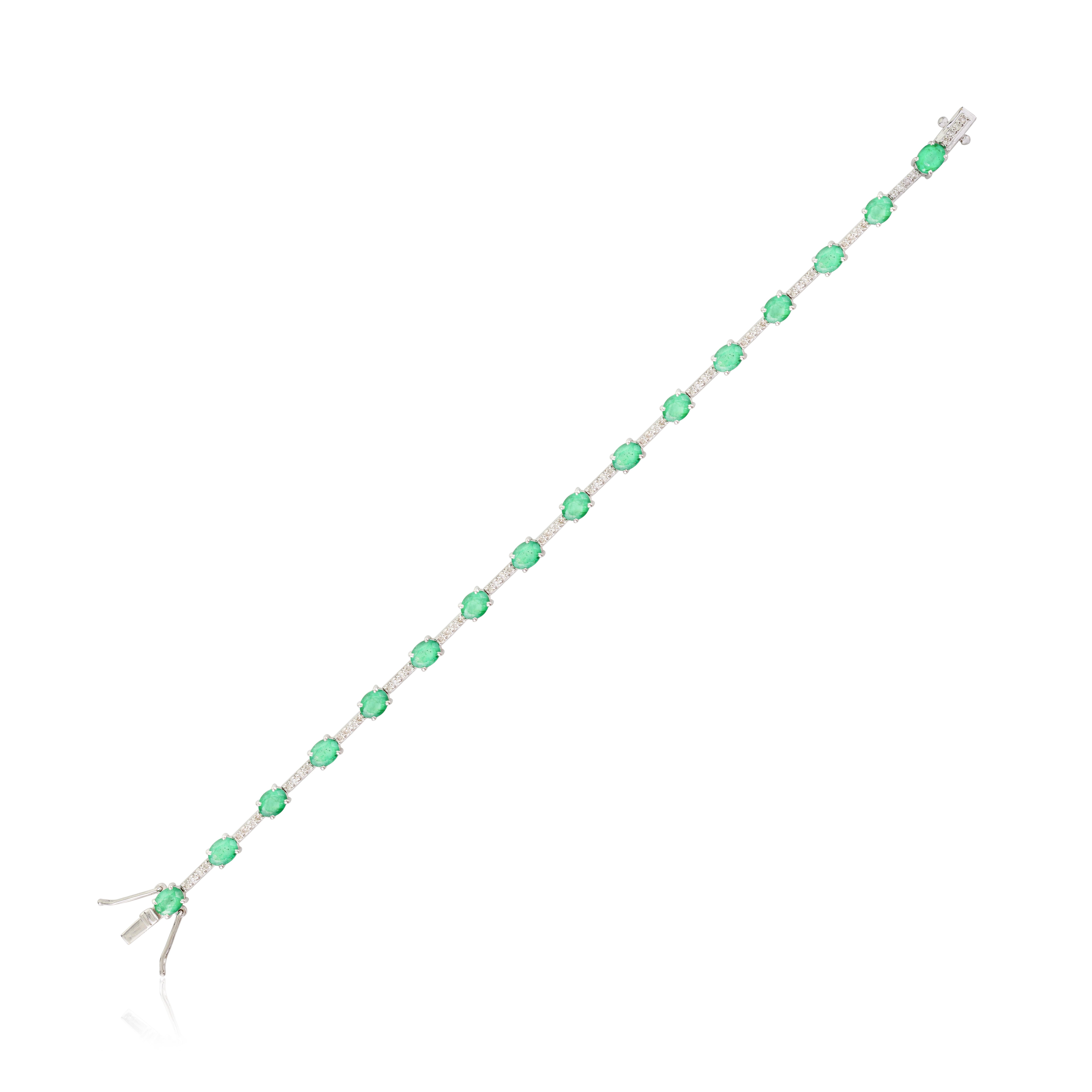 Art Déco Bracciale di diamanti con pietra di smeraldo di maggio di qualità AAA in oro bianco 18 carati in vendita