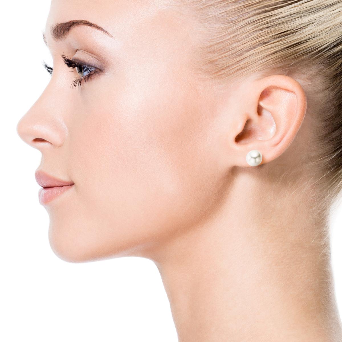 AAA Quality Round South Sea Cultured Pearl Earring Stud on 14 Karat White Gold (Zeitgenössisch) im Angebot