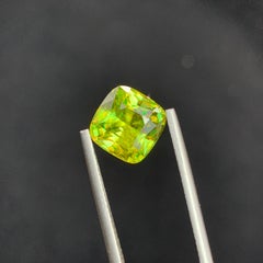 AAA Calidad superior 4,00 quilates de titanita de fuego natural suelta para anillo