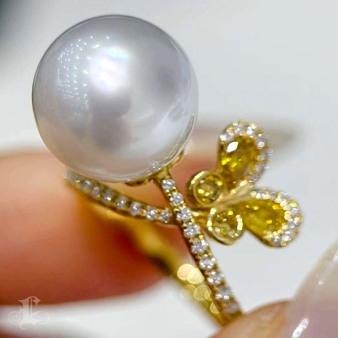 Women's 【Vine Symphony】Aurora South Sea Pearl Yellow Diamond Fluttering Butterfly Ring For Sale