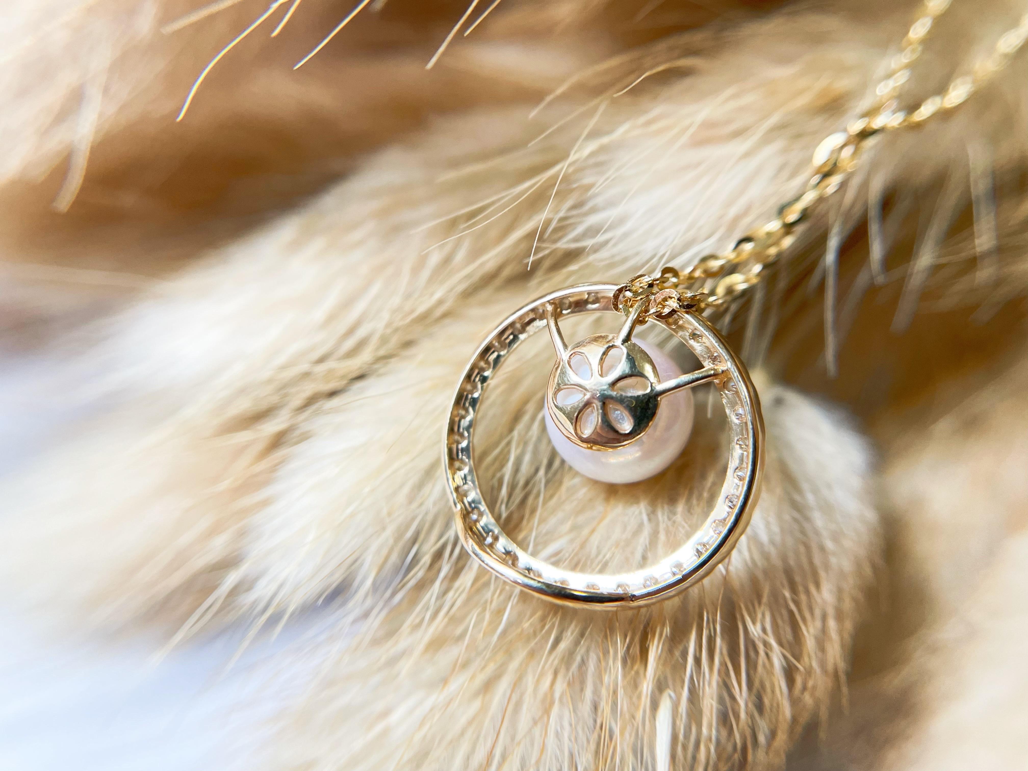 AAAA Grade Japan Akoya Pearl Mirror Like Circle Diamond Pendant For Sale 1