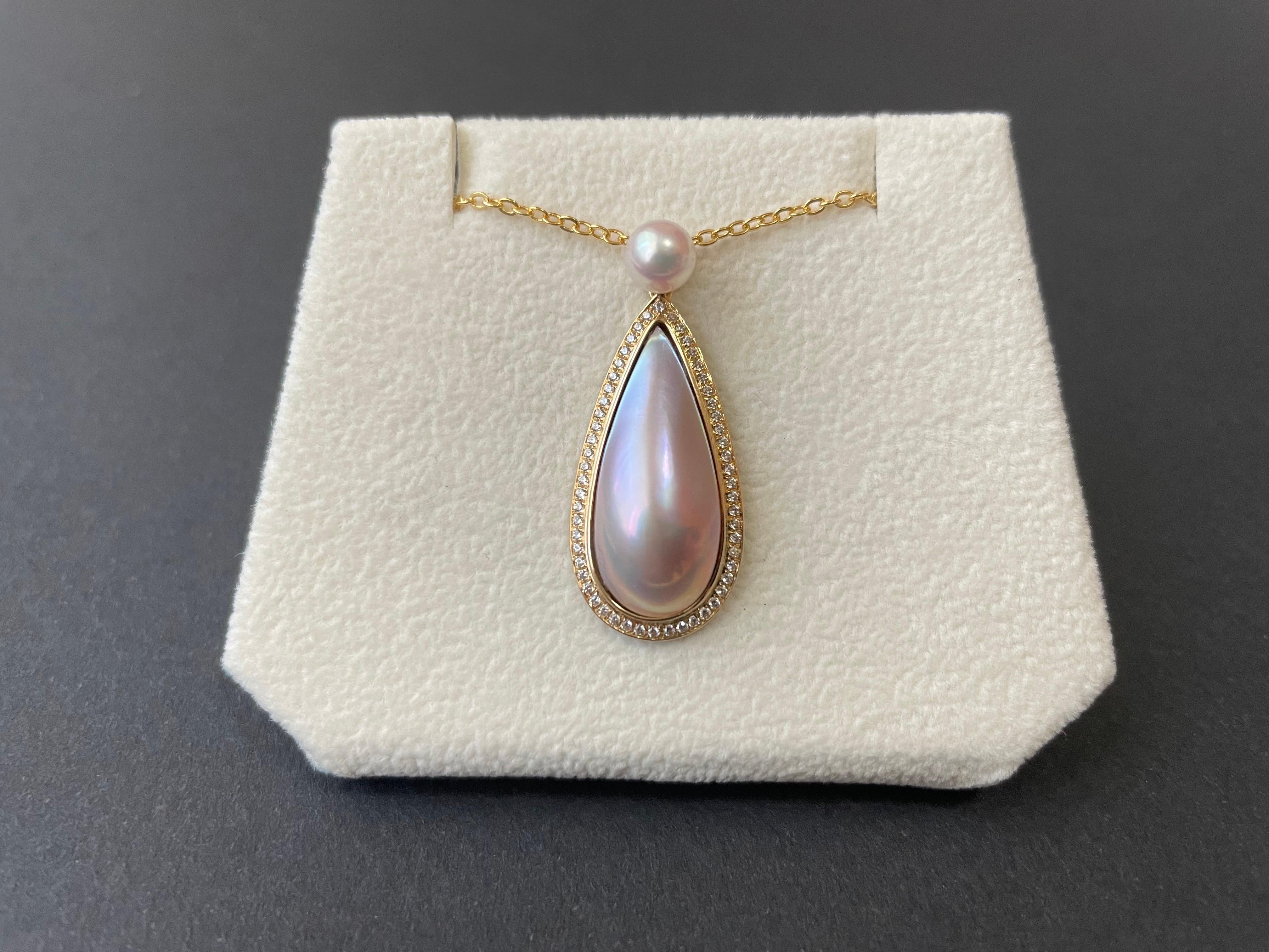 Modern Certified AAAA Grade Japan Amami Mabe Pearl Pendant with 18K Gold and Diamond For Sale