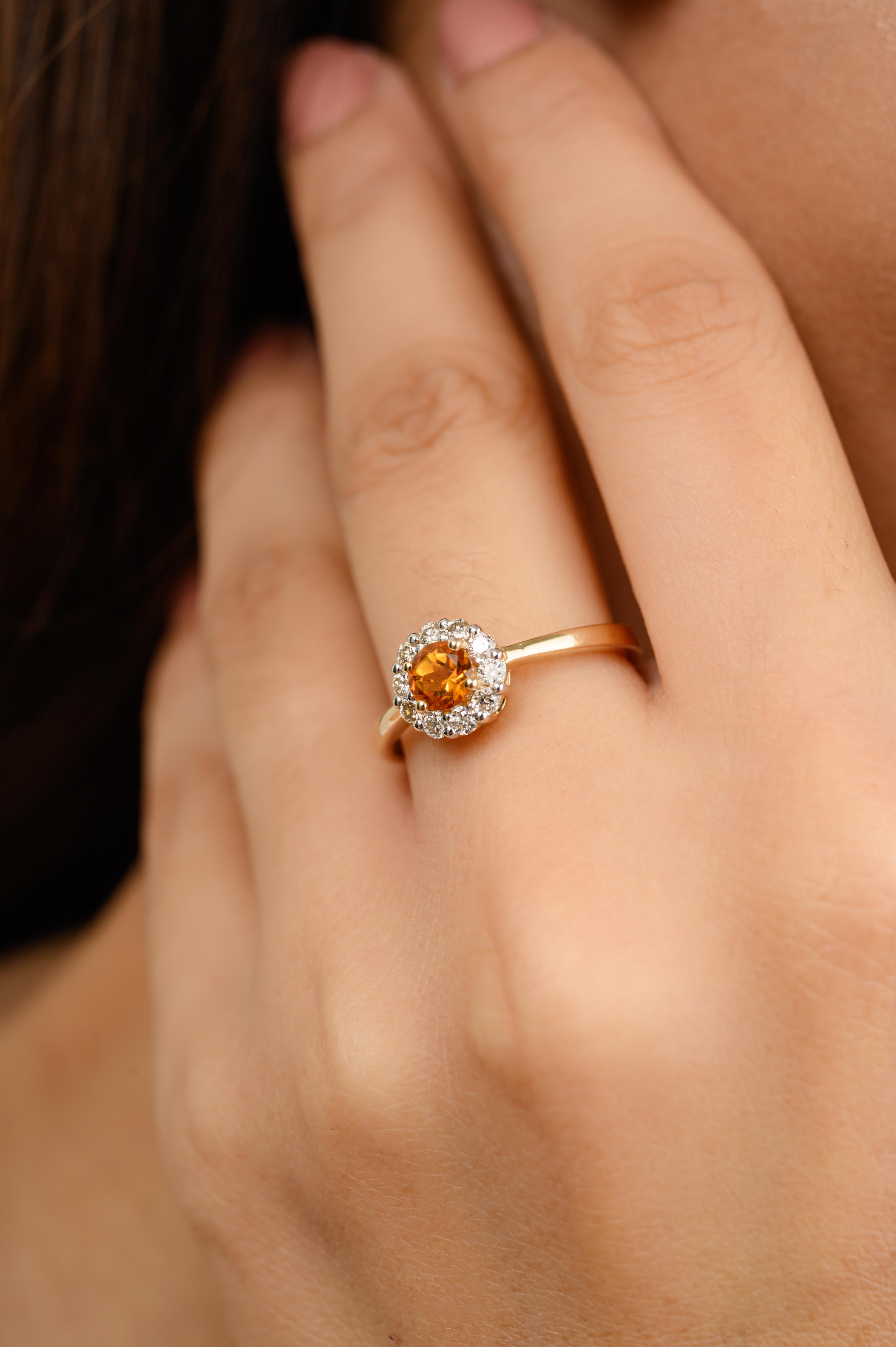 For Sale:  AAA Round Cut Citrine Ring with Halo of Diamonds in 14k Solid Yellow Gold 6