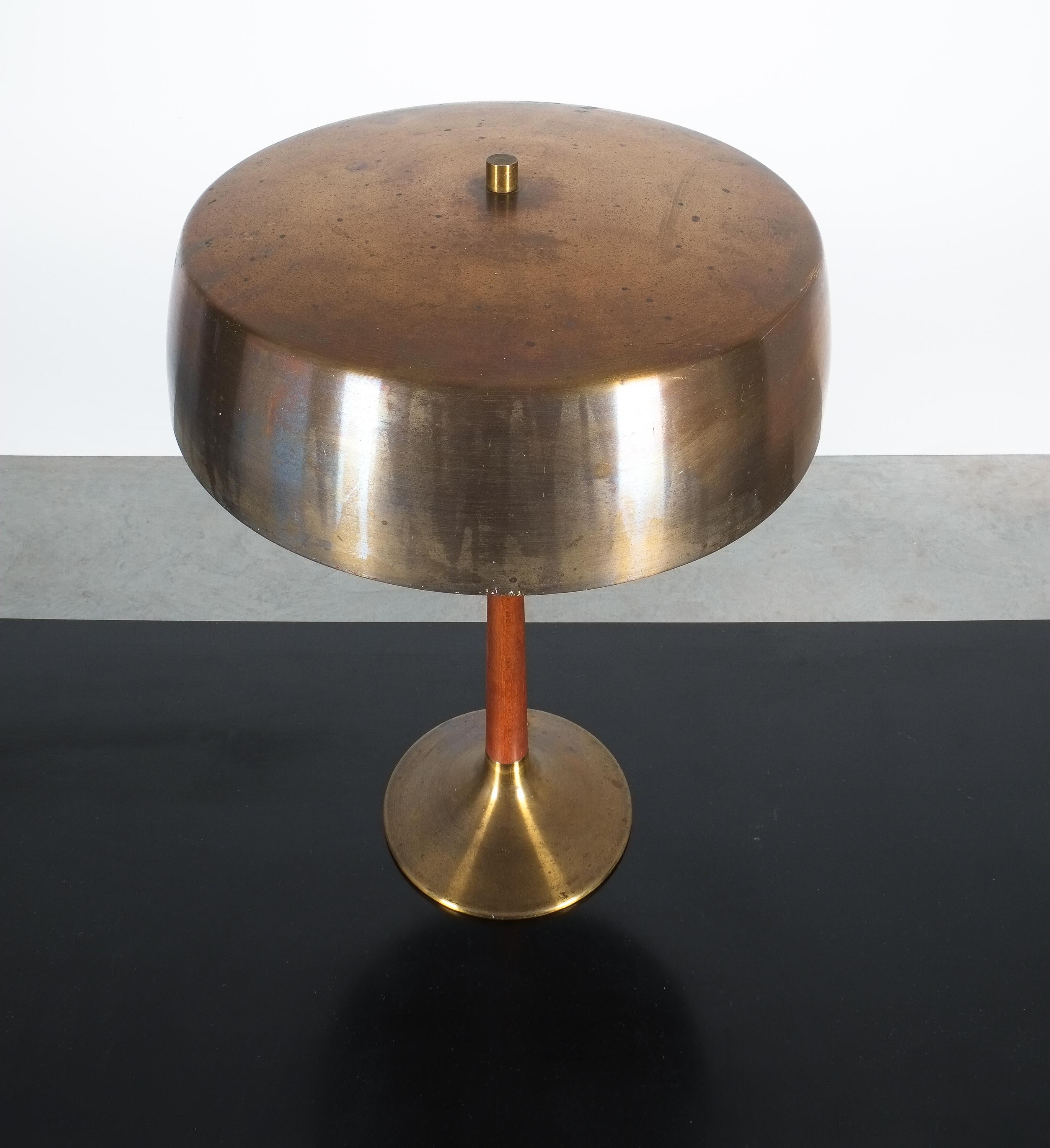 Aage Holm Sørensen Scandinavian Teak Brass Table or Desk Lamp, 1950s For Sale 2