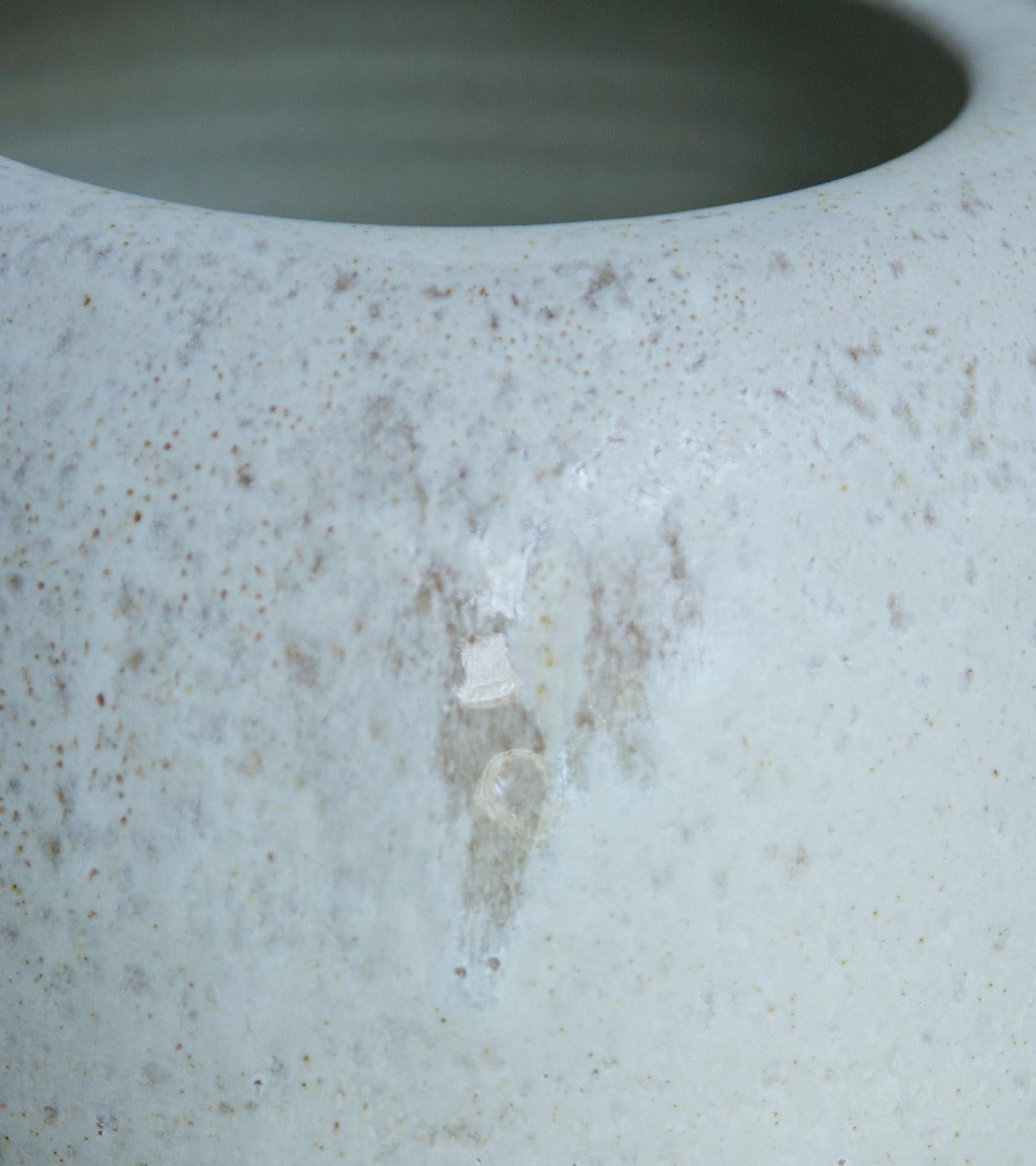 Contemporary Aage & Kasper Würtz One off Bulbous Vase off White Glaze