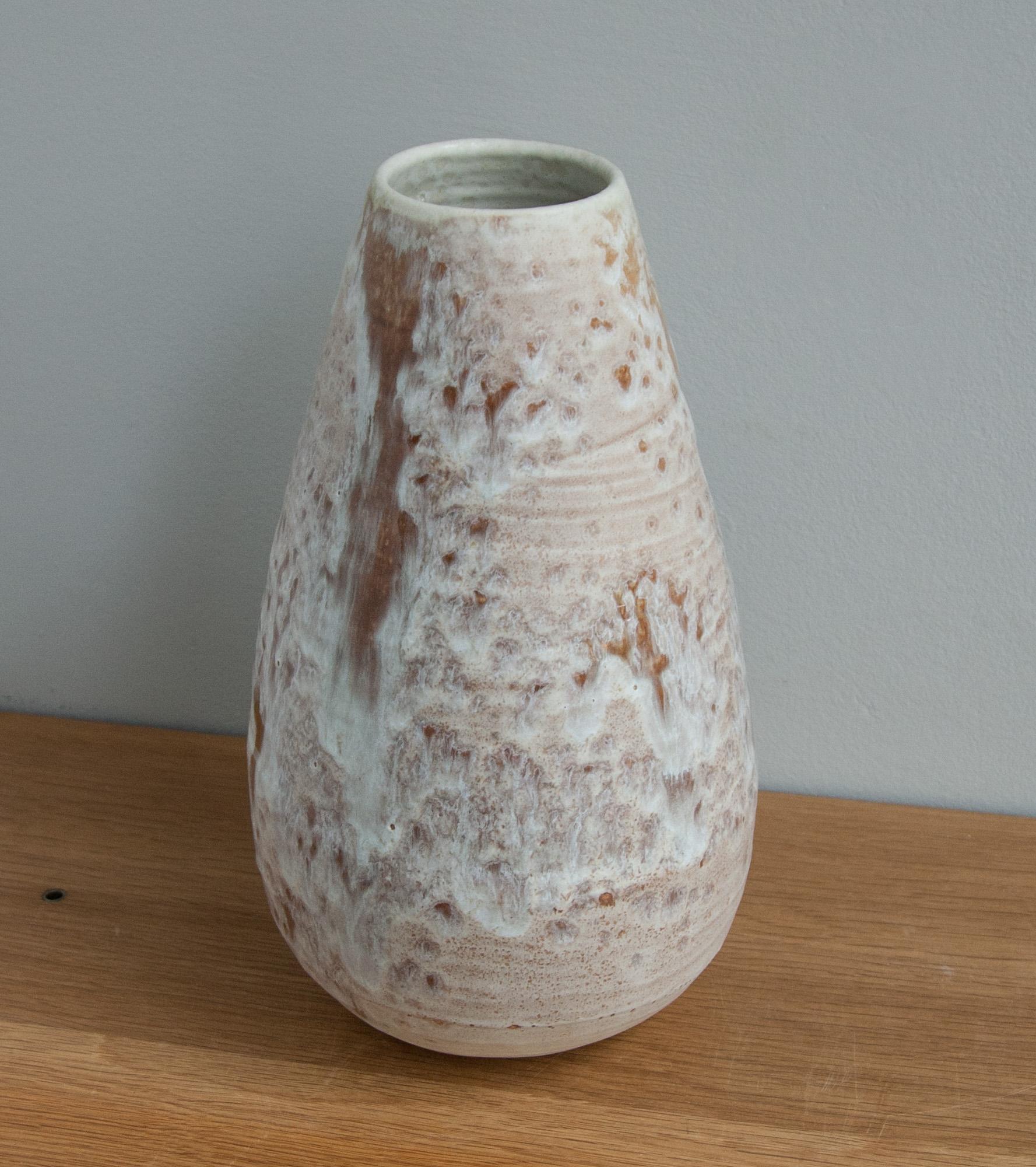 Danish Aage & Kasper Würtz One-Off Conical Vase White & Peach Pink Glaze