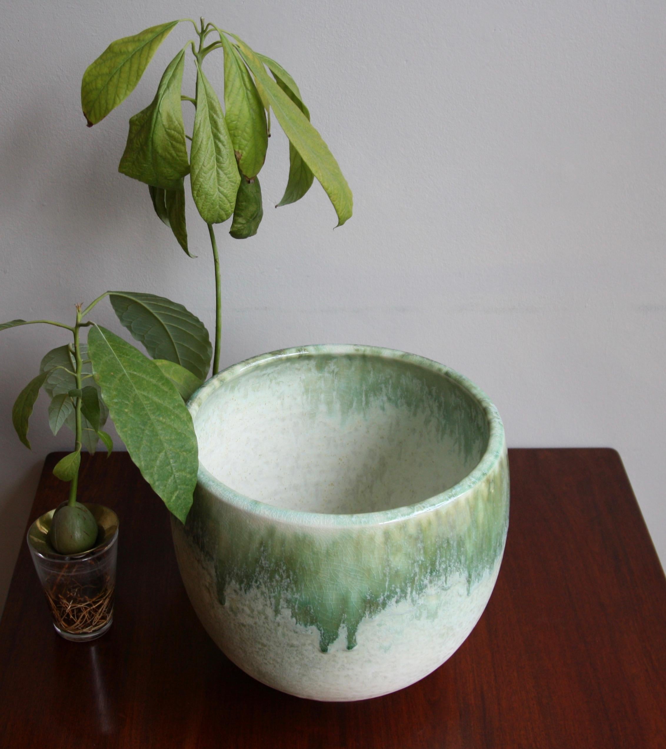 Aage & Kasper Würtz One off Hand Thrown Art Piece Oval Vase White & Green Glaze  3