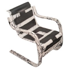 Sheikki 'Aalto goes high' Graffiti Art on Alvar Aalto Chair Model 42, 2020