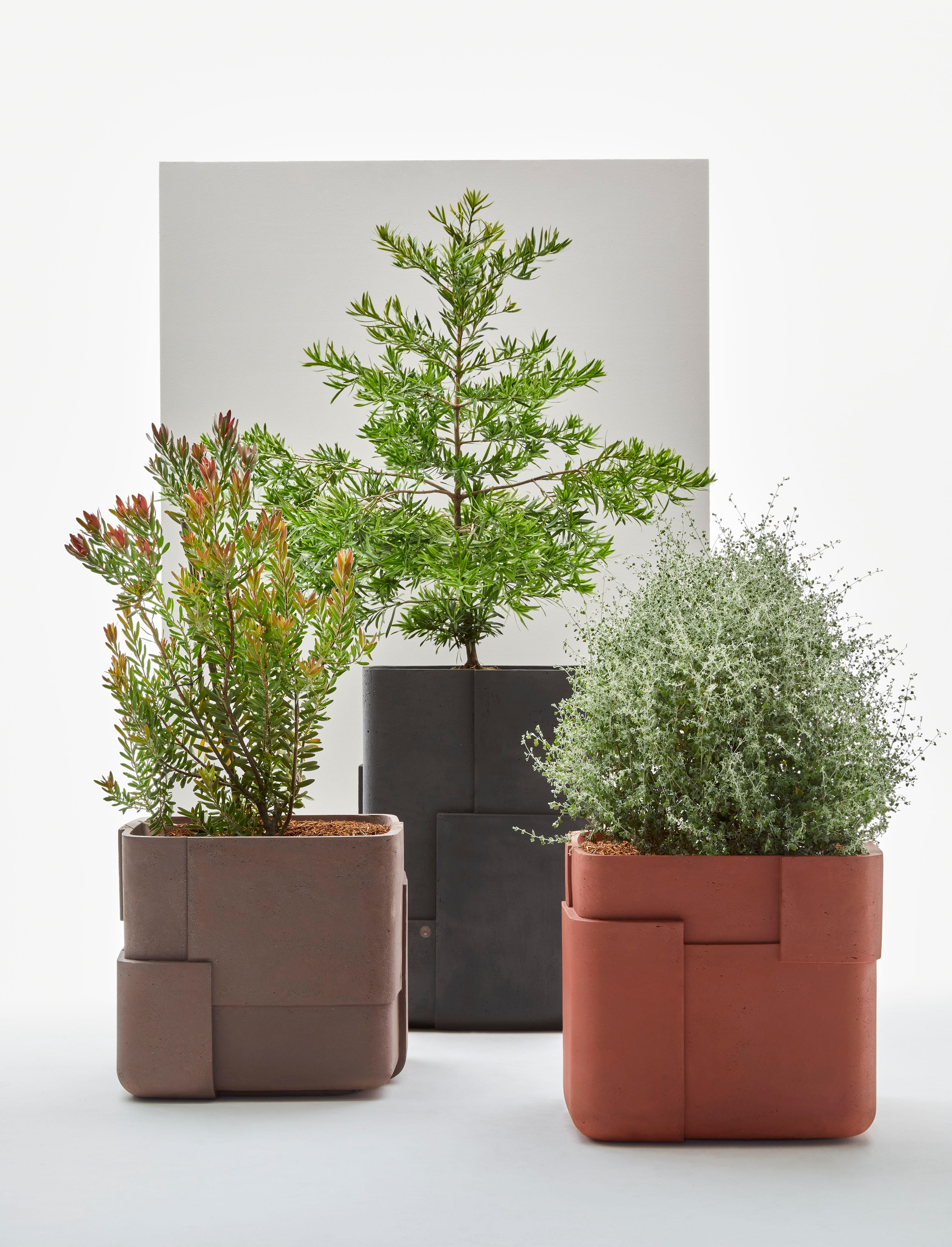 Aarde Square Sandstone Planter by Indigenus For Sale 5
