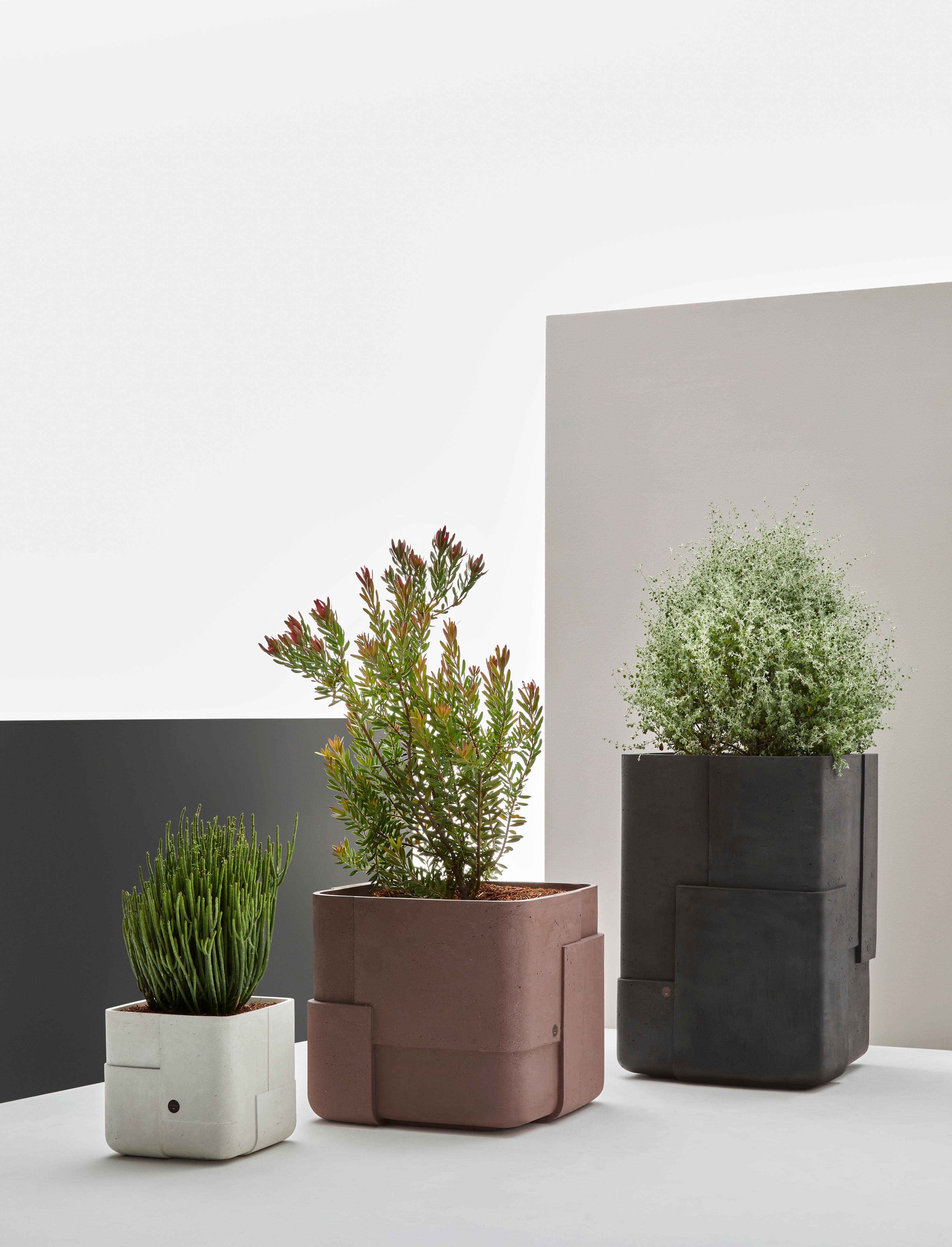 Aarde Square XS Sandstone Planter by Indigenus For Sale 2
